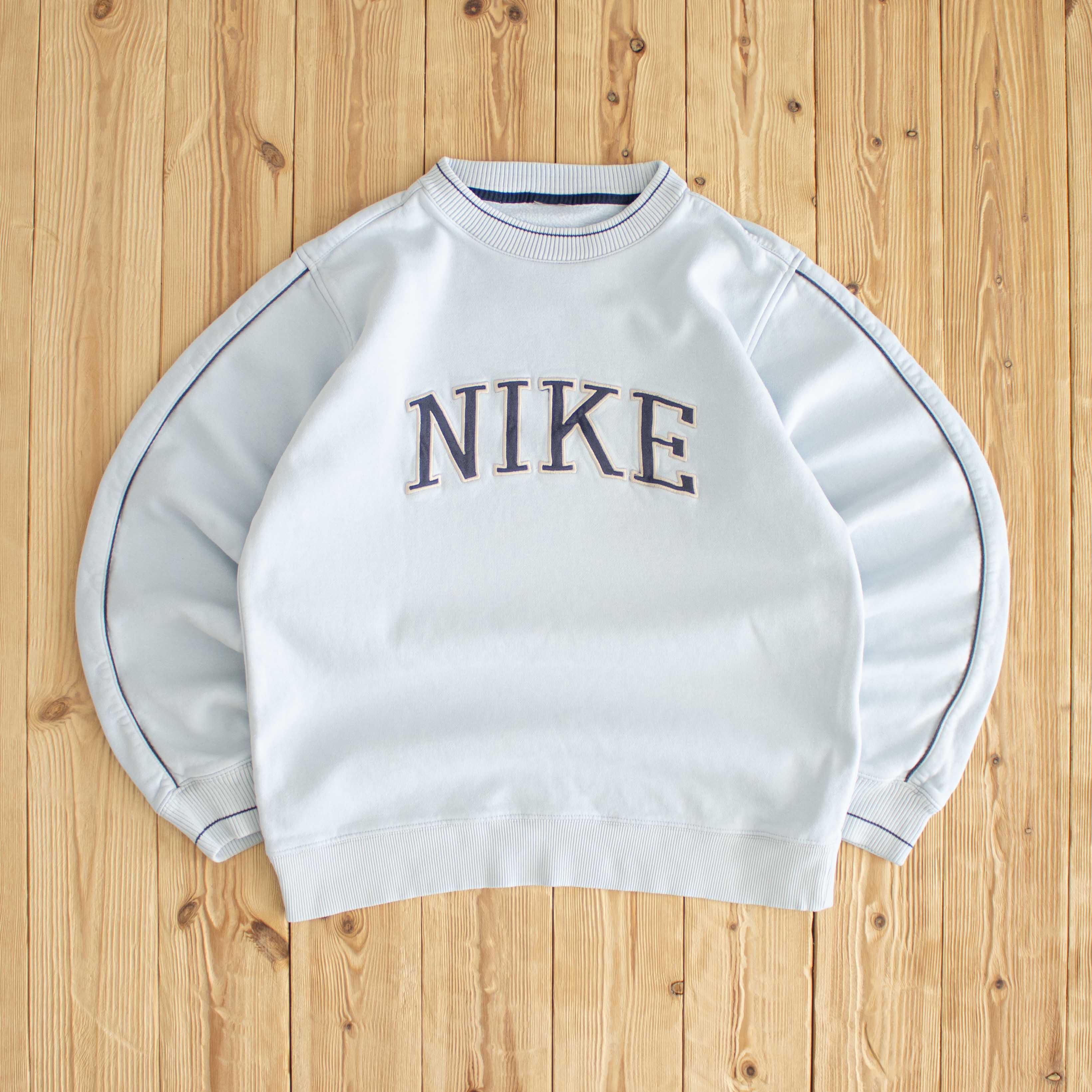 (S/M) Nike Spell Out Vintage Embroidered Sweatshirt Blue