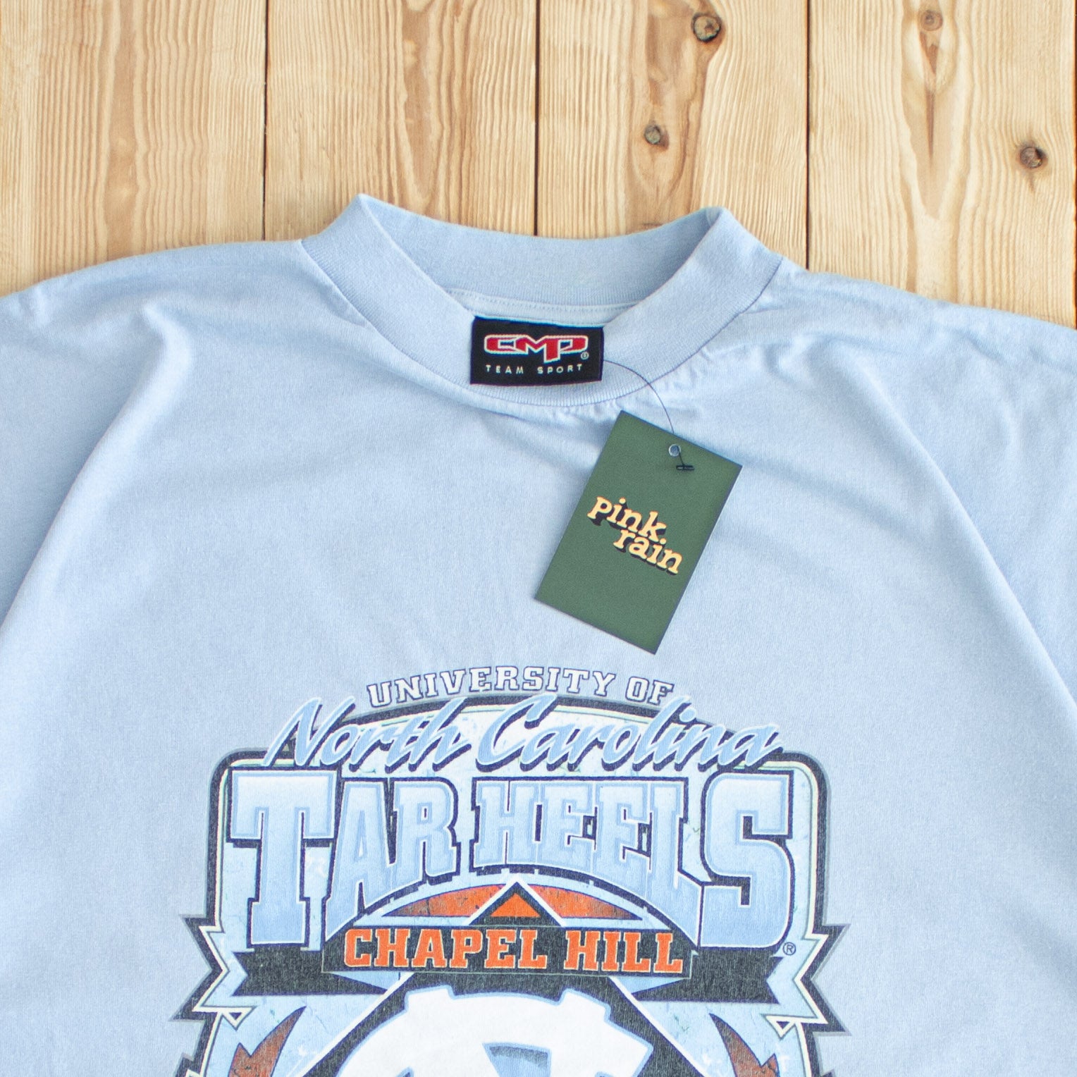 (M) Vintage North Carolina Tar Heels T-Shirt