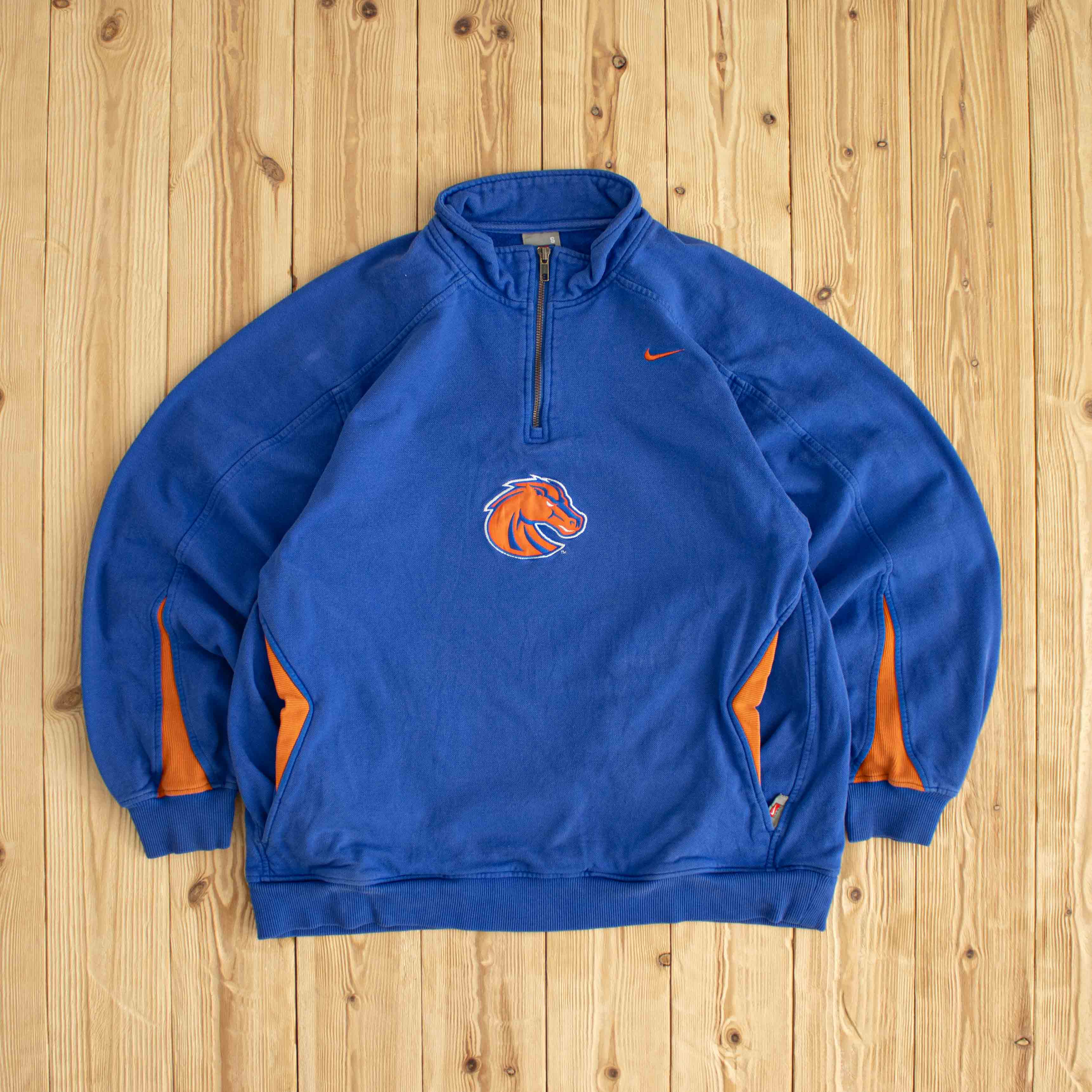 (S/M) Nike Team Boise State Broncos Vintage Embroidered Quarter-Zip Blue