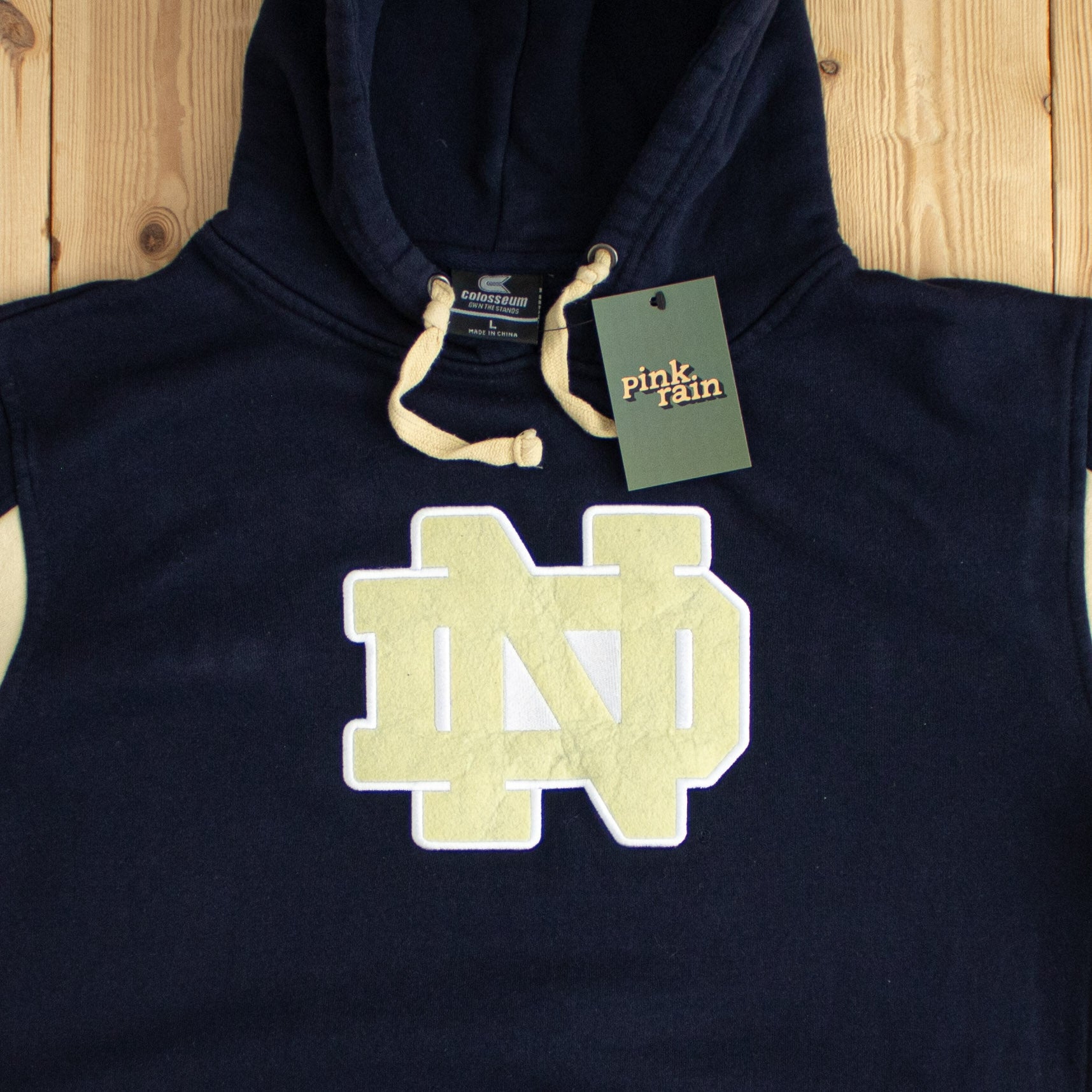 (M) Colosseum Notre Dame Fighting Irish Vintage Embroidered Hoodie Blue