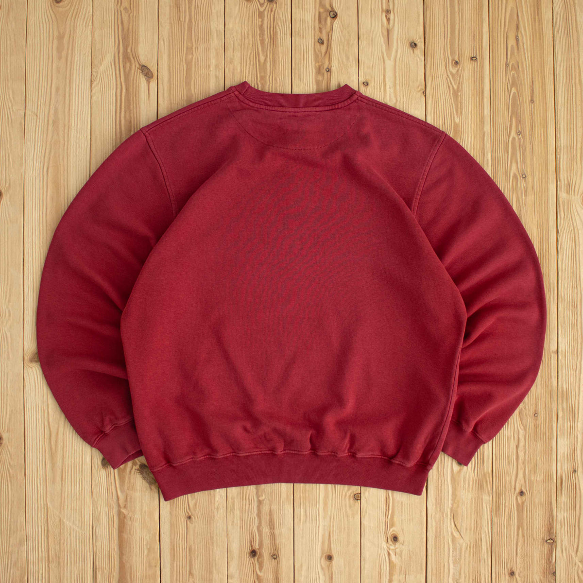(M/L) Nike Vintage Essential Embroidered Sweatshirt Red