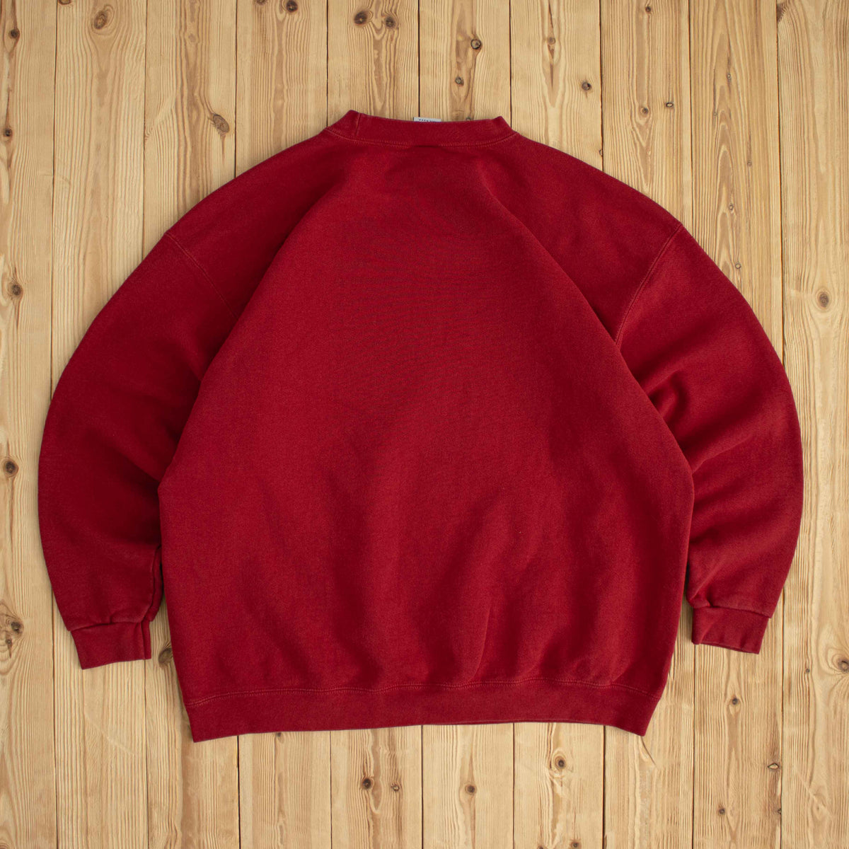 (XL) Nike Swoosh Vintage Embroidered Sweatshirt Red