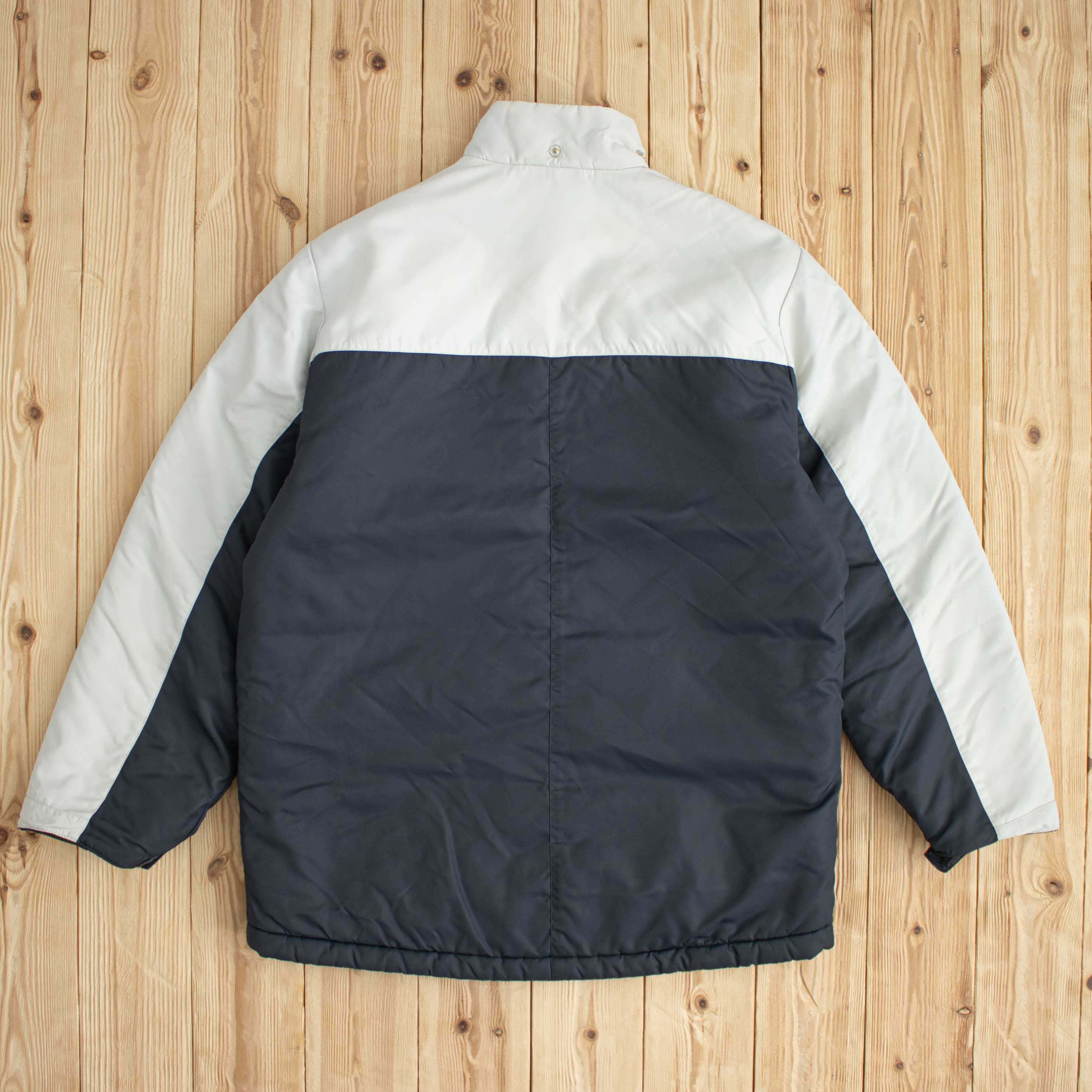 (M) Vintage Nike Embroidered Puffer Jacket