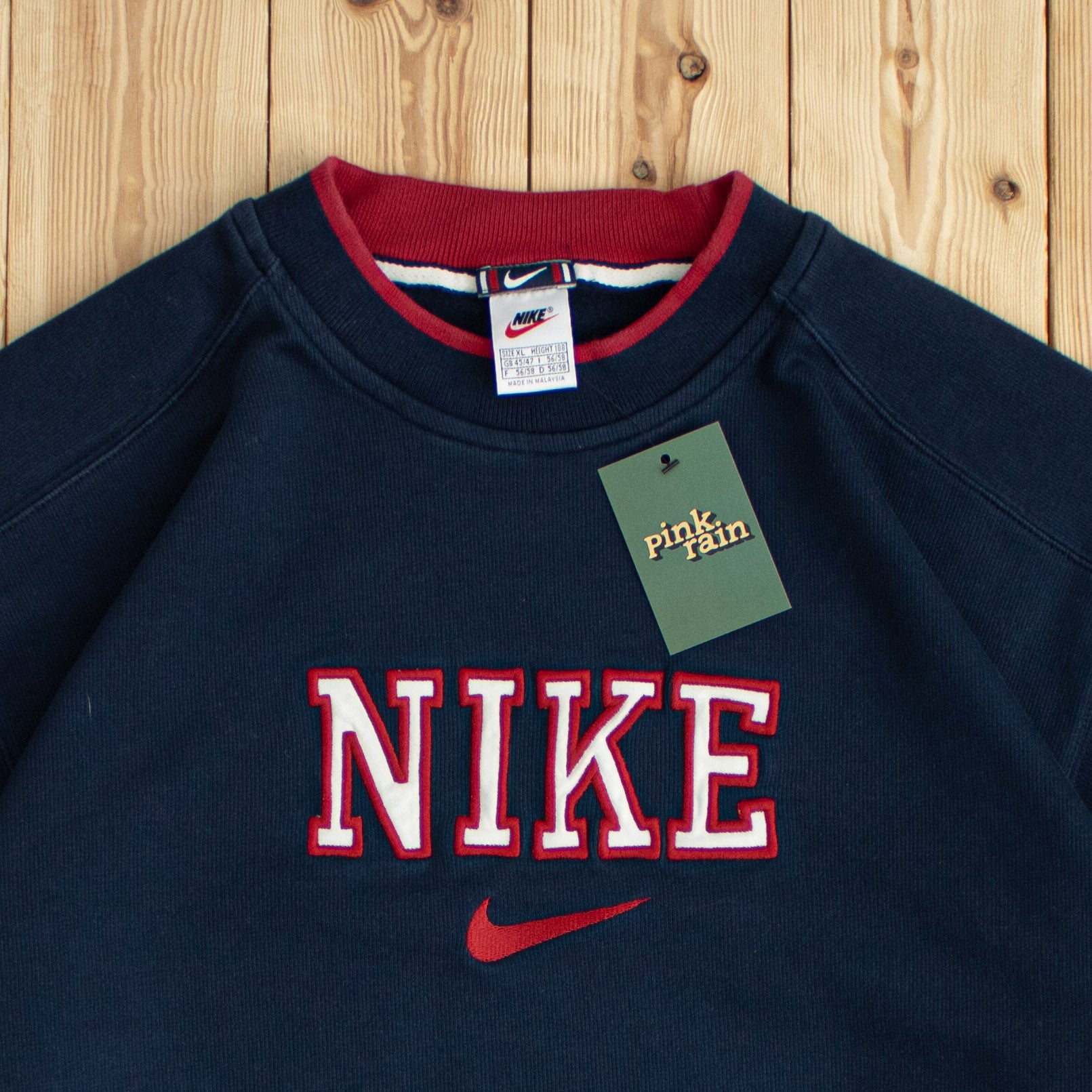 (L/XL) Vintage Nike Spell Out Embroidered Sweatshirt