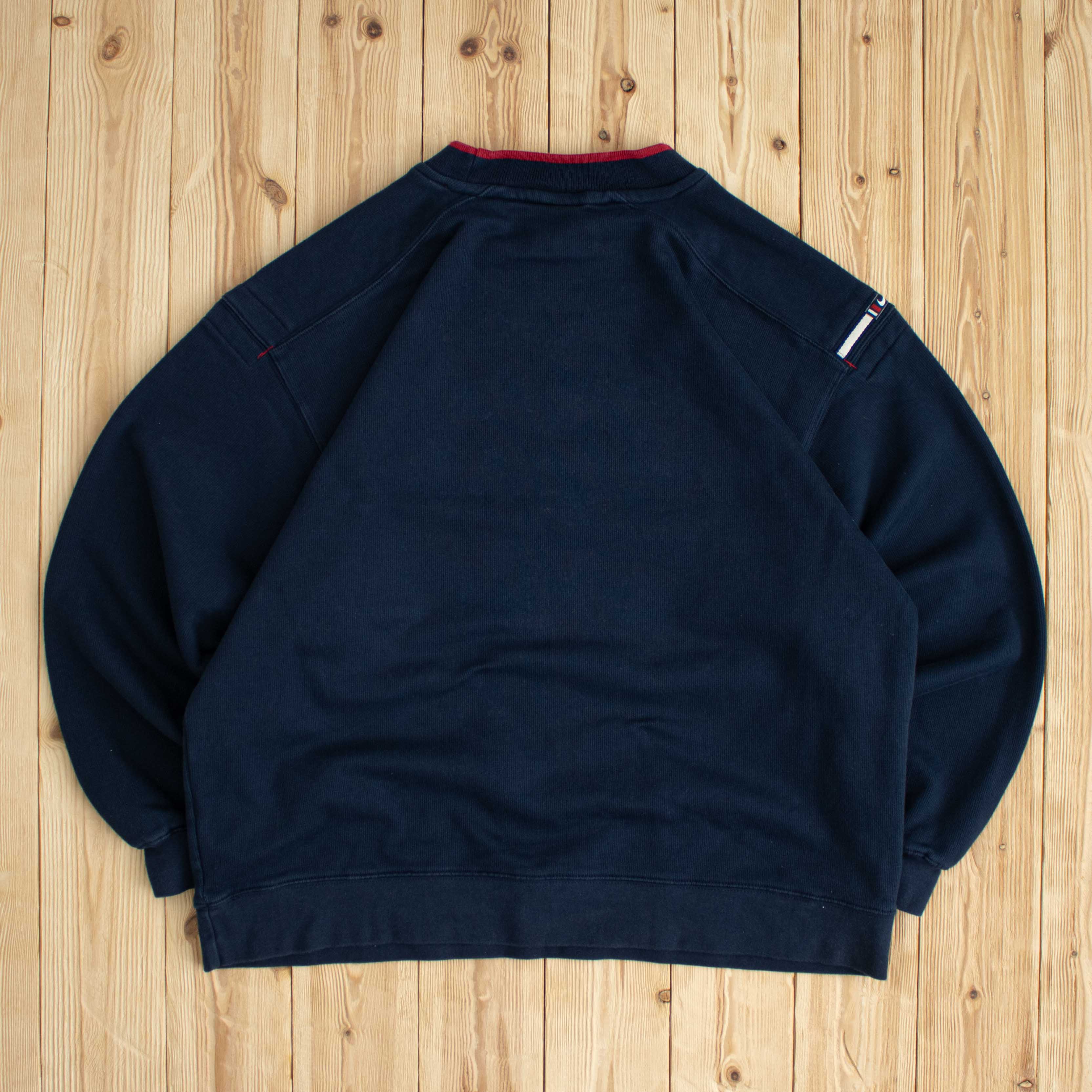 (L/XL) Vintage Nike Spell Out Embroidered Sweatshirt