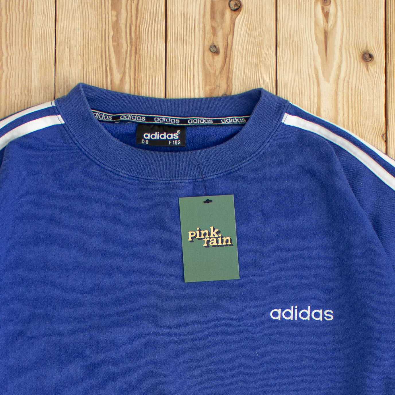 (L) Vintage Adidas Essential Embroidered Sweatshirt