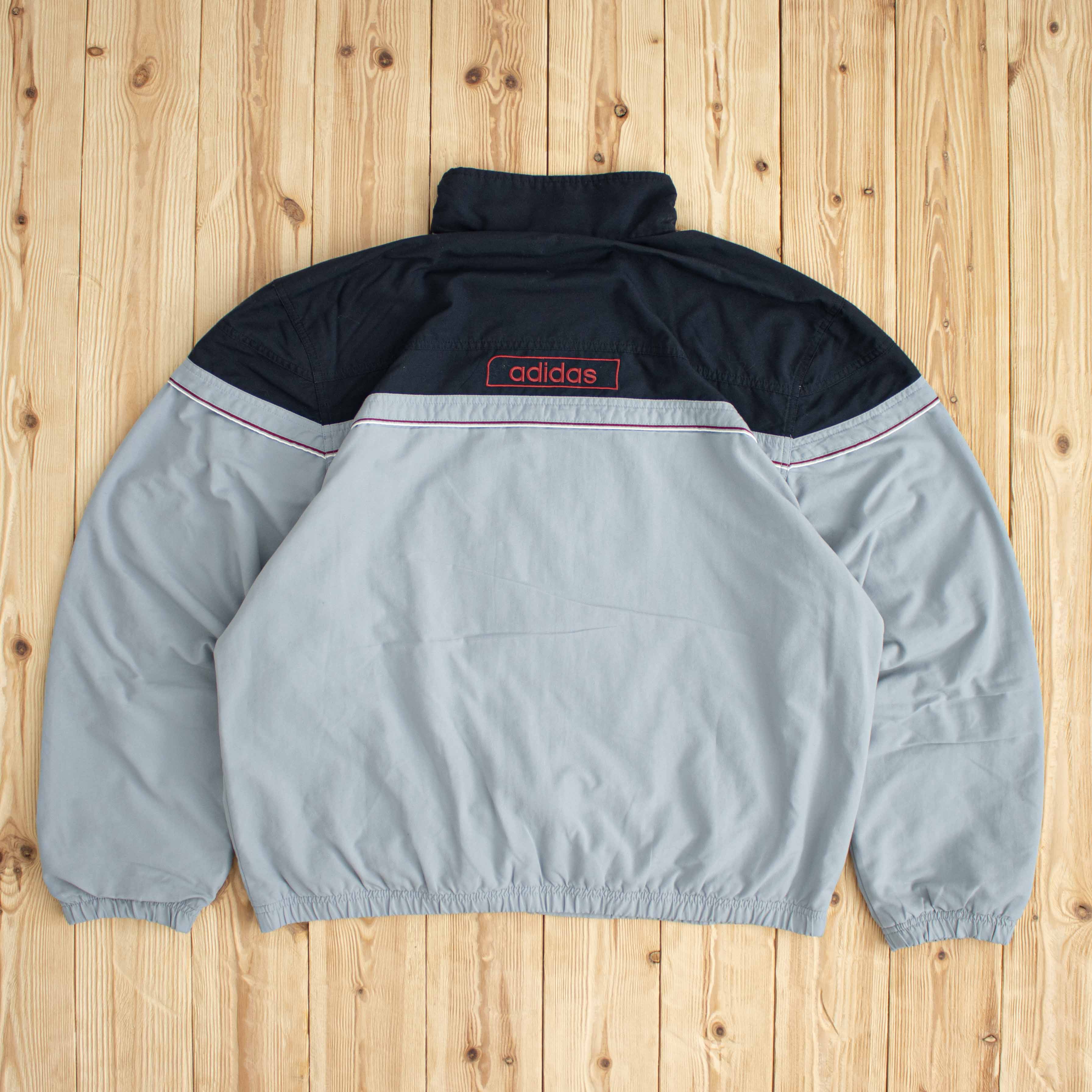 (L) Vintage Adidas Essential Embroidered Jacket