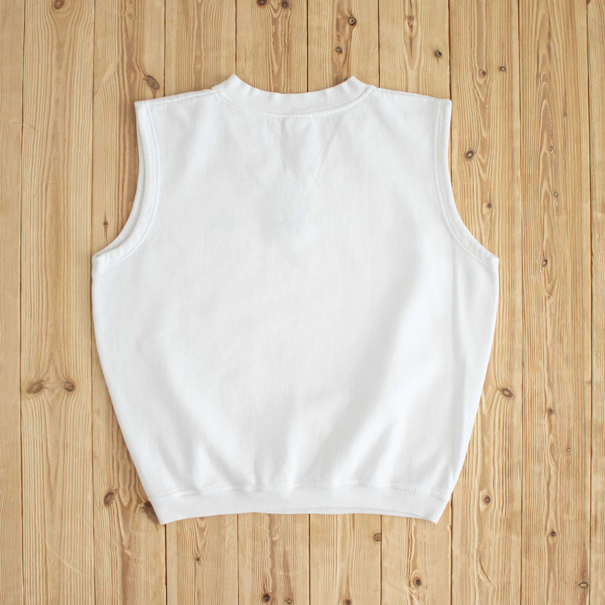 (M/L) Adidas Vintage Embroidered Vest White