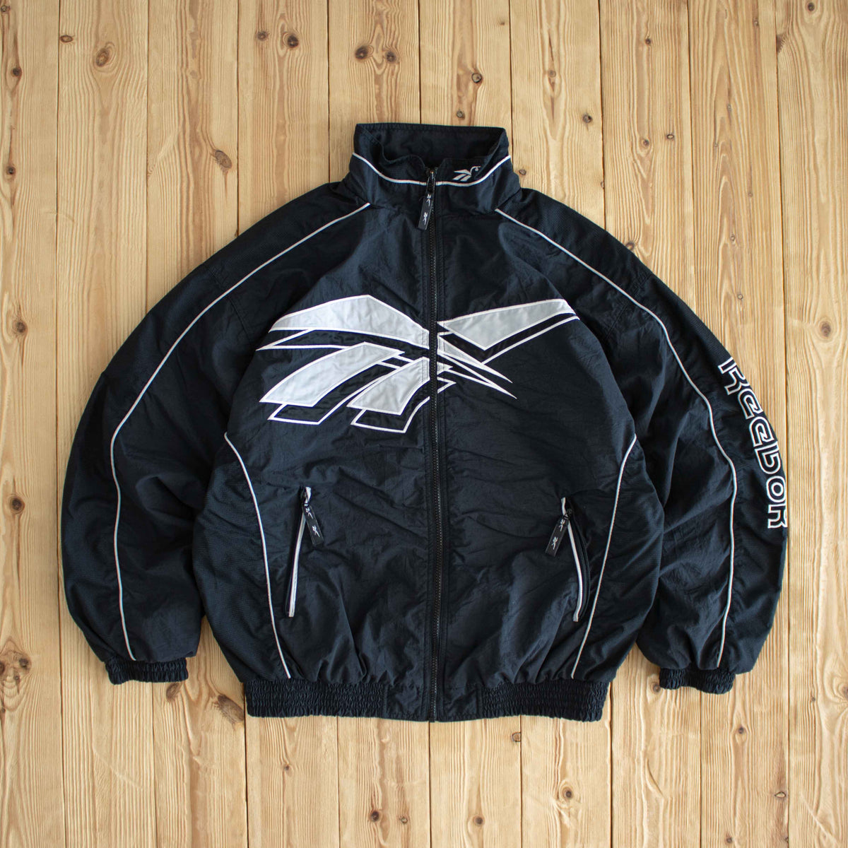 (M) Reebok Logo Vintage Embroidered Track Jacket Black