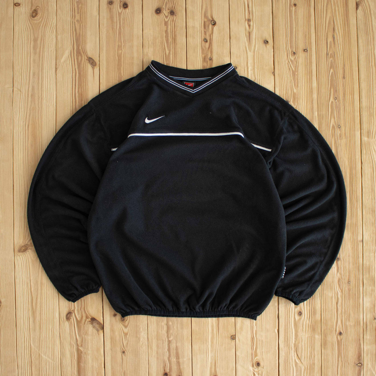 (S/M) Nike Team Vintage Essential Embroidered Fleece Sweatshirt Black