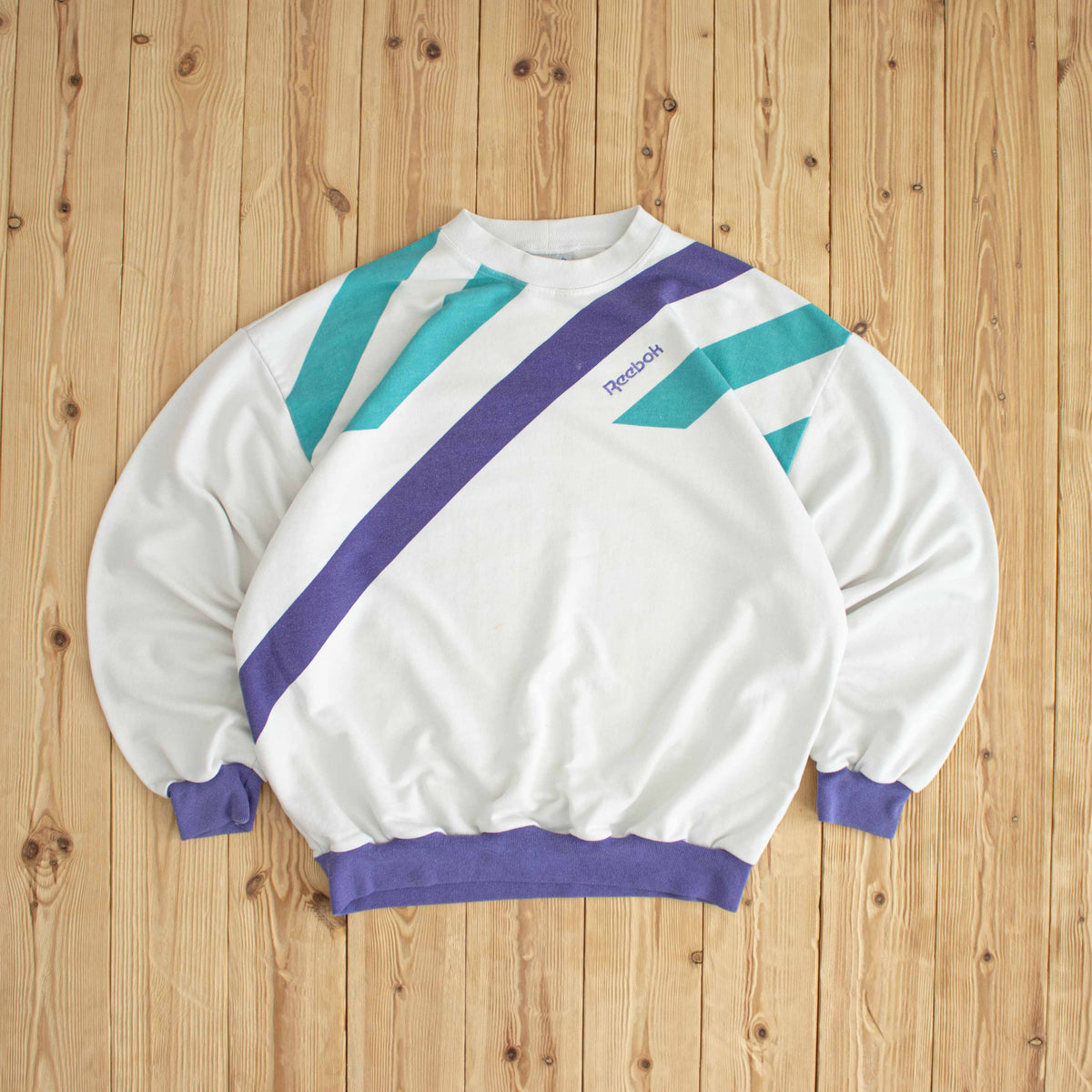 (M) Reebok Vintage Embroidered Sweatshirt White