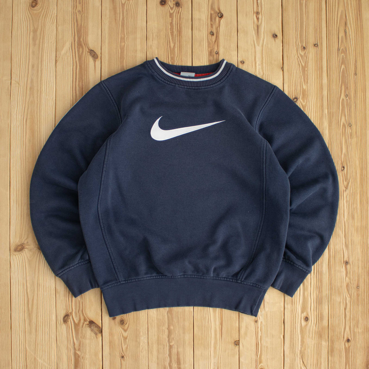 (L) Nike Swoosh Vintage Embroidered Sweatshirt Blue