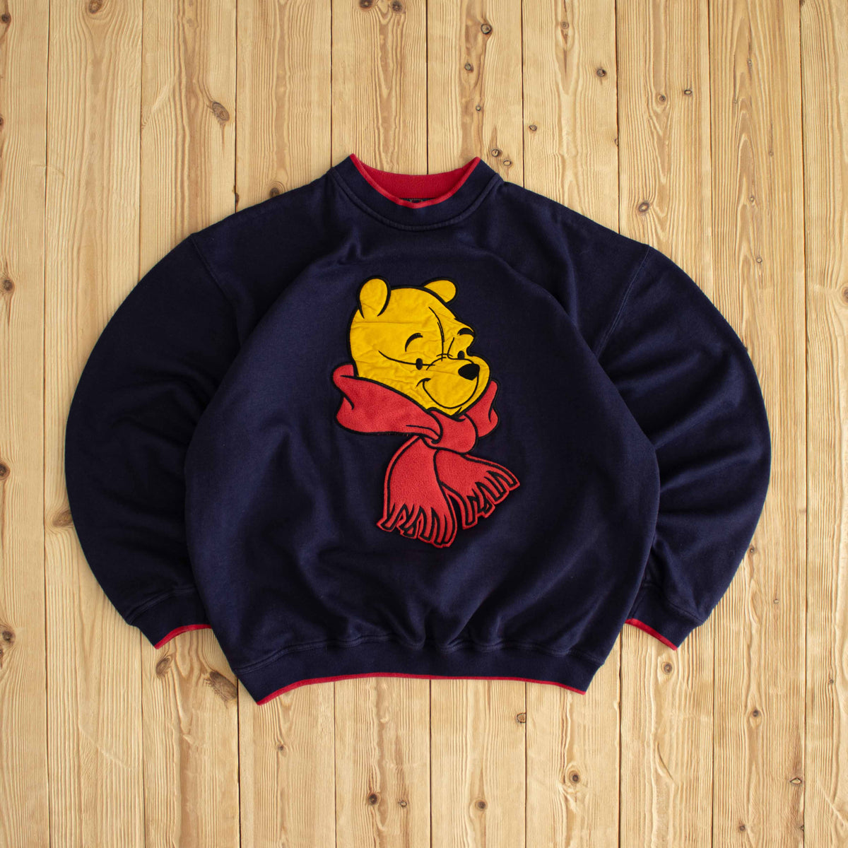 (M) Disney Winnie The Pooh Vintage Embroidered Sweatshirt Blue