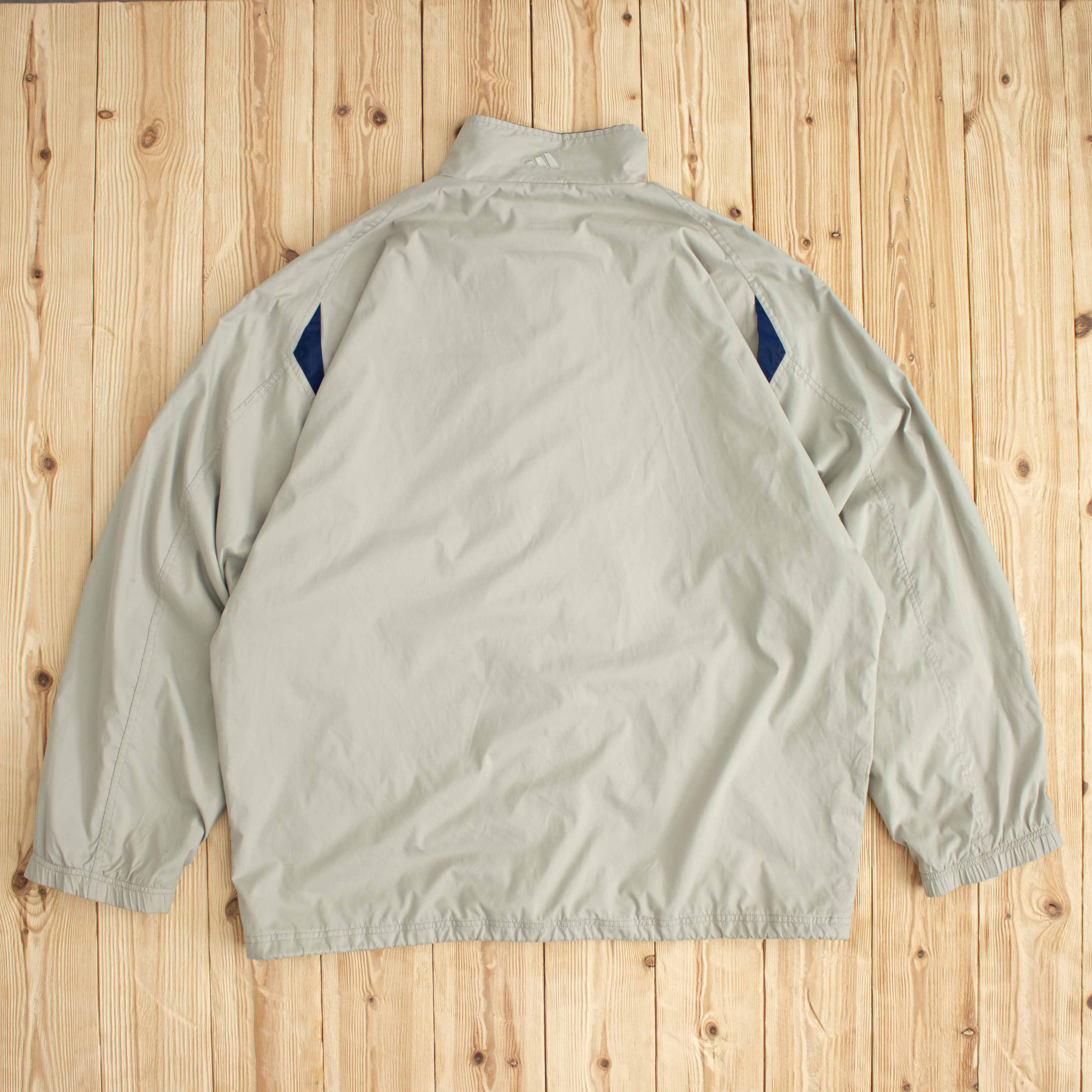 (L) Vintage Adidas Essential Embroidered Jacket