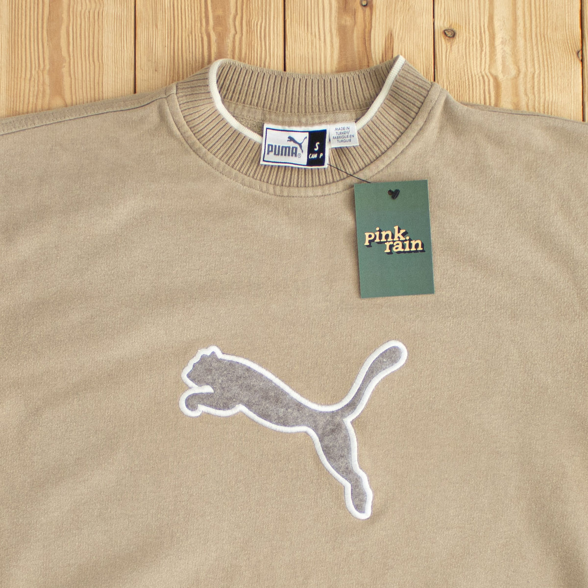 (S/M) Puma Vintage Embroidered Sweatshirt Beige