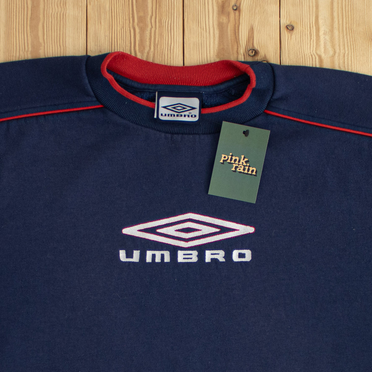 (L/XL) Umbro Spell Out Vintage Embroidered Sweatshirt Blue