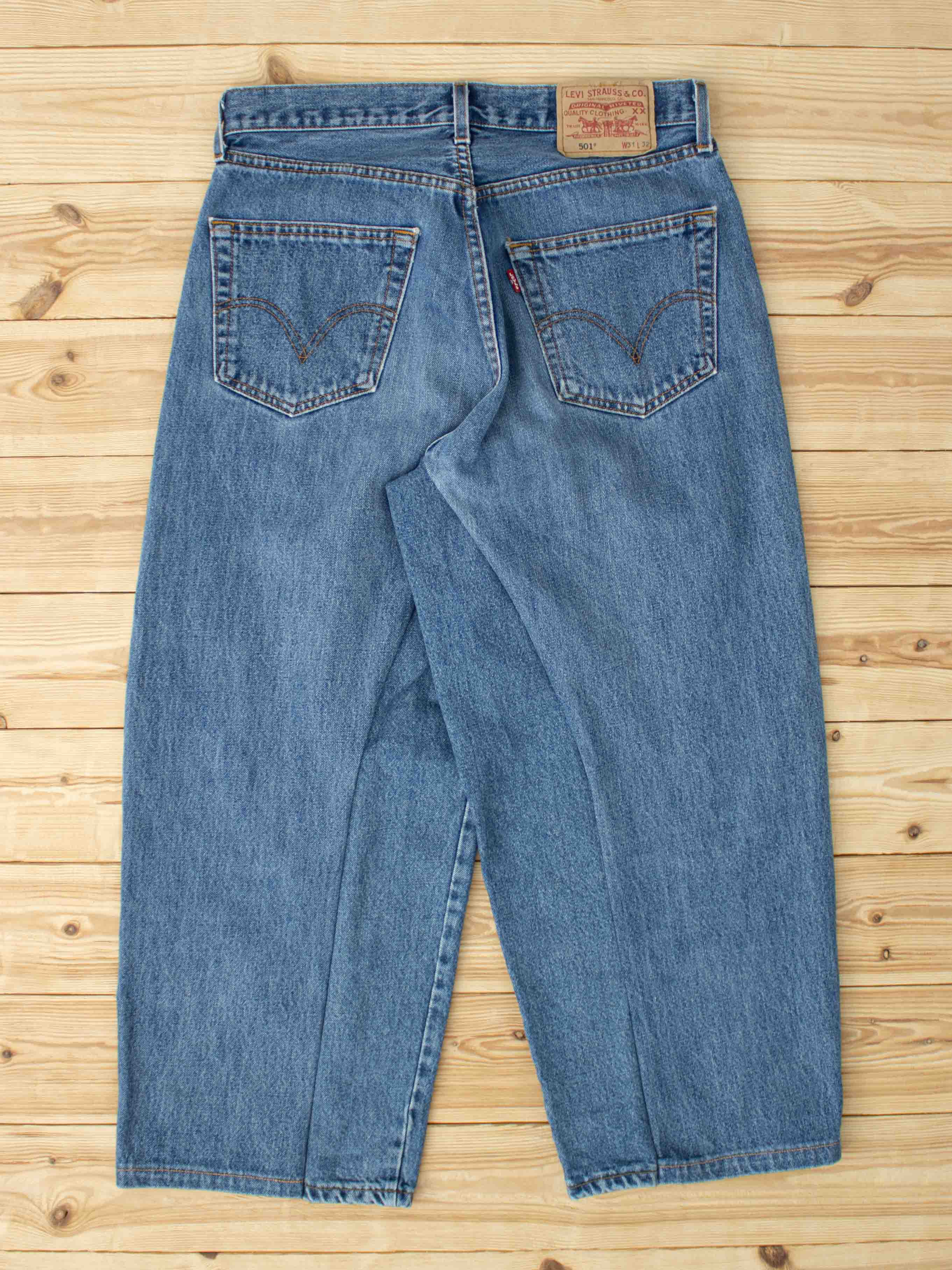 (W31 L32) Reworked Vintage Levi's 501 Jeans