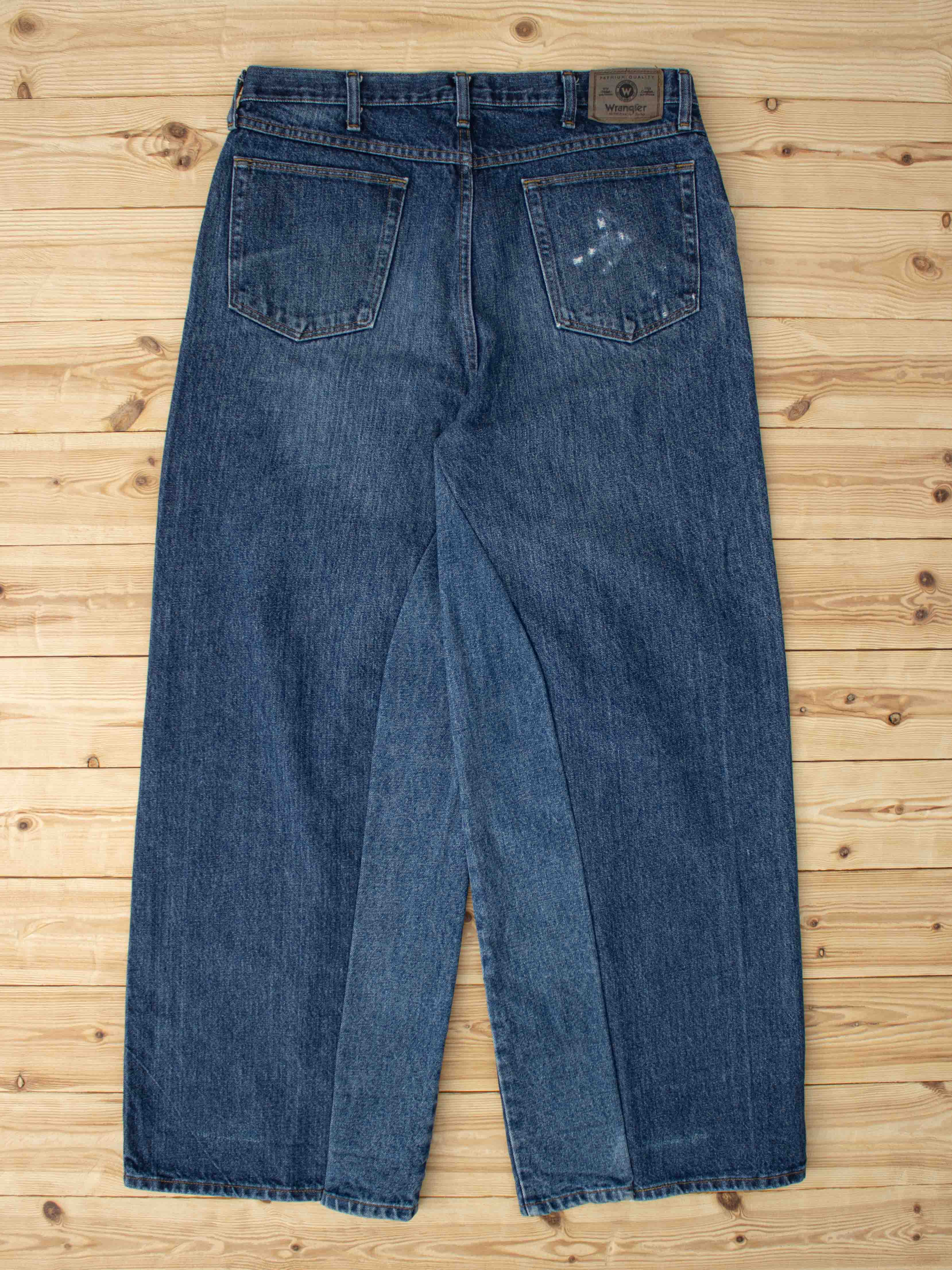 (W36 L32) Reworked Vintage Wrangler Jeans