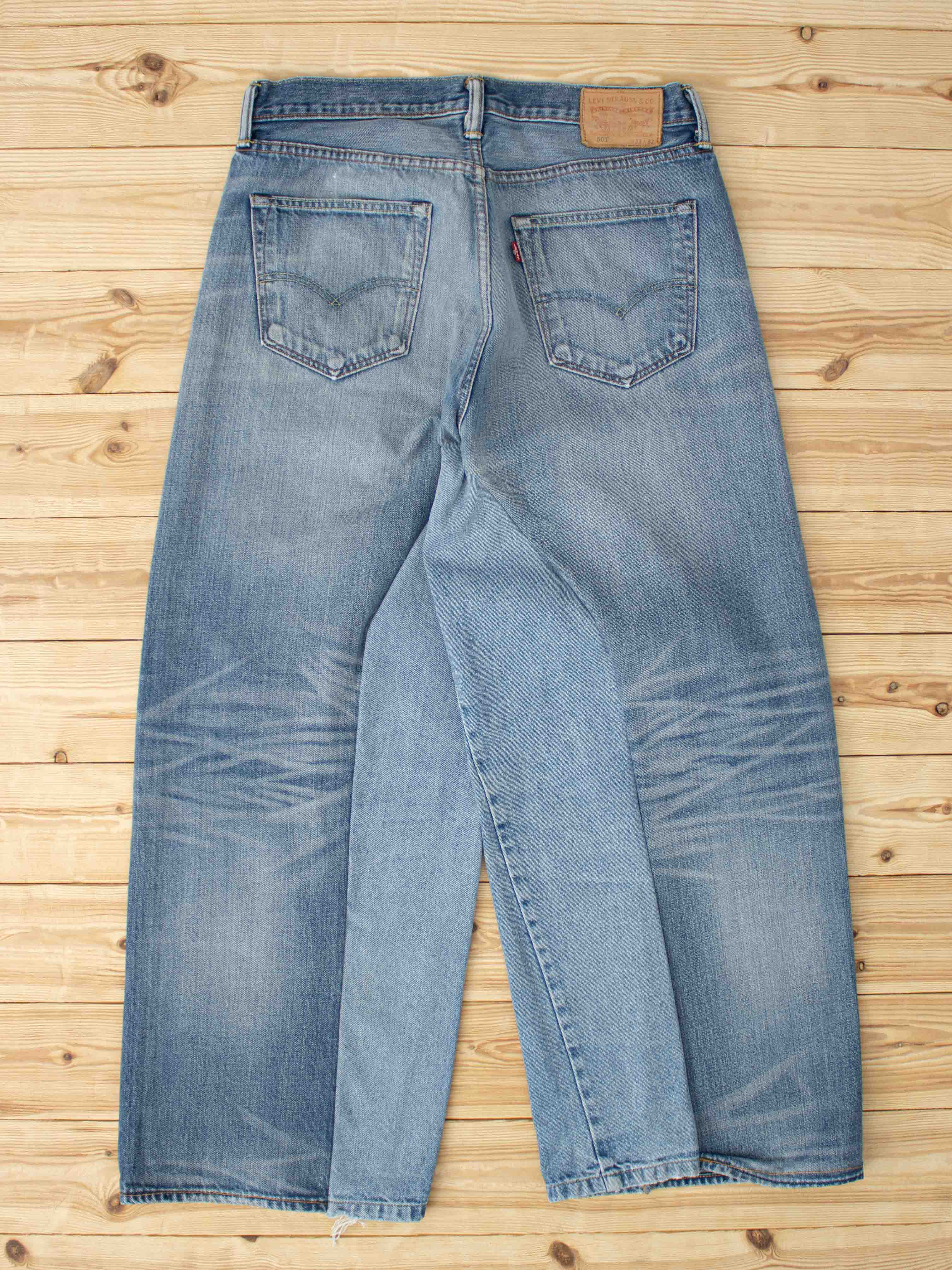 (W33 L32) Reworked Vintage Levi's 501 Jeans