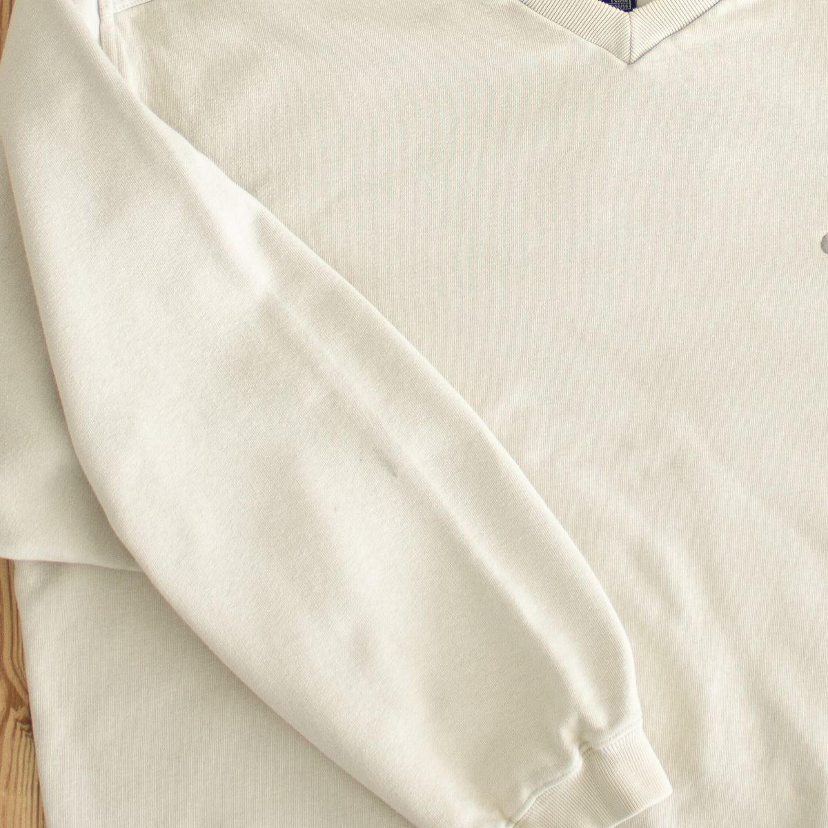 (L) Nike Essential Vintage Embroidered Sweatshirt Beige
