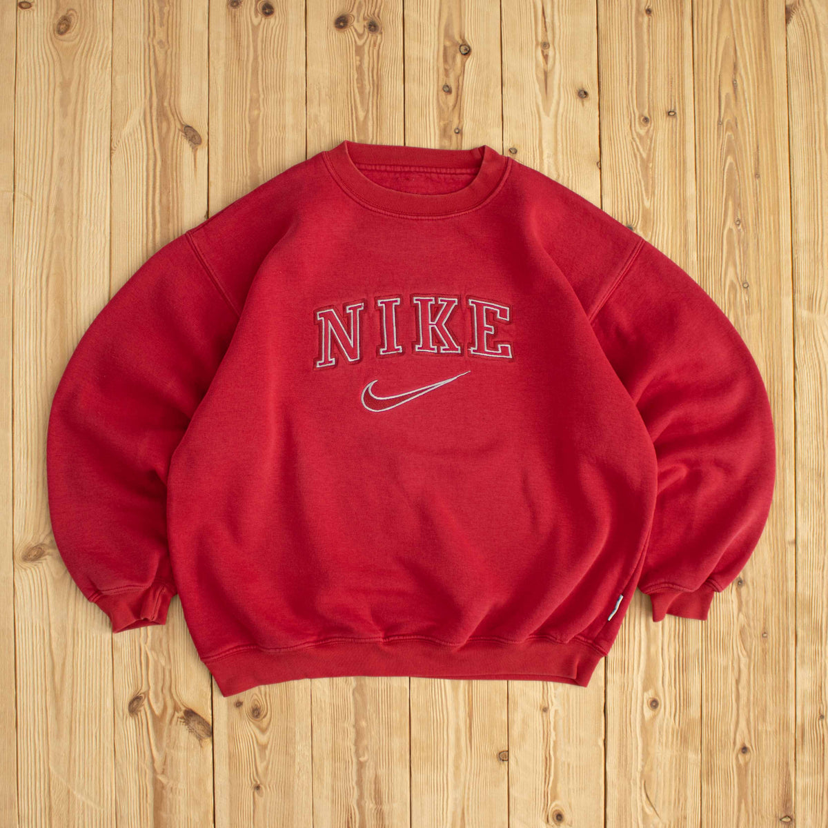 (S) Nike Spell Out Vintage Embroidered Sweatshirt Red