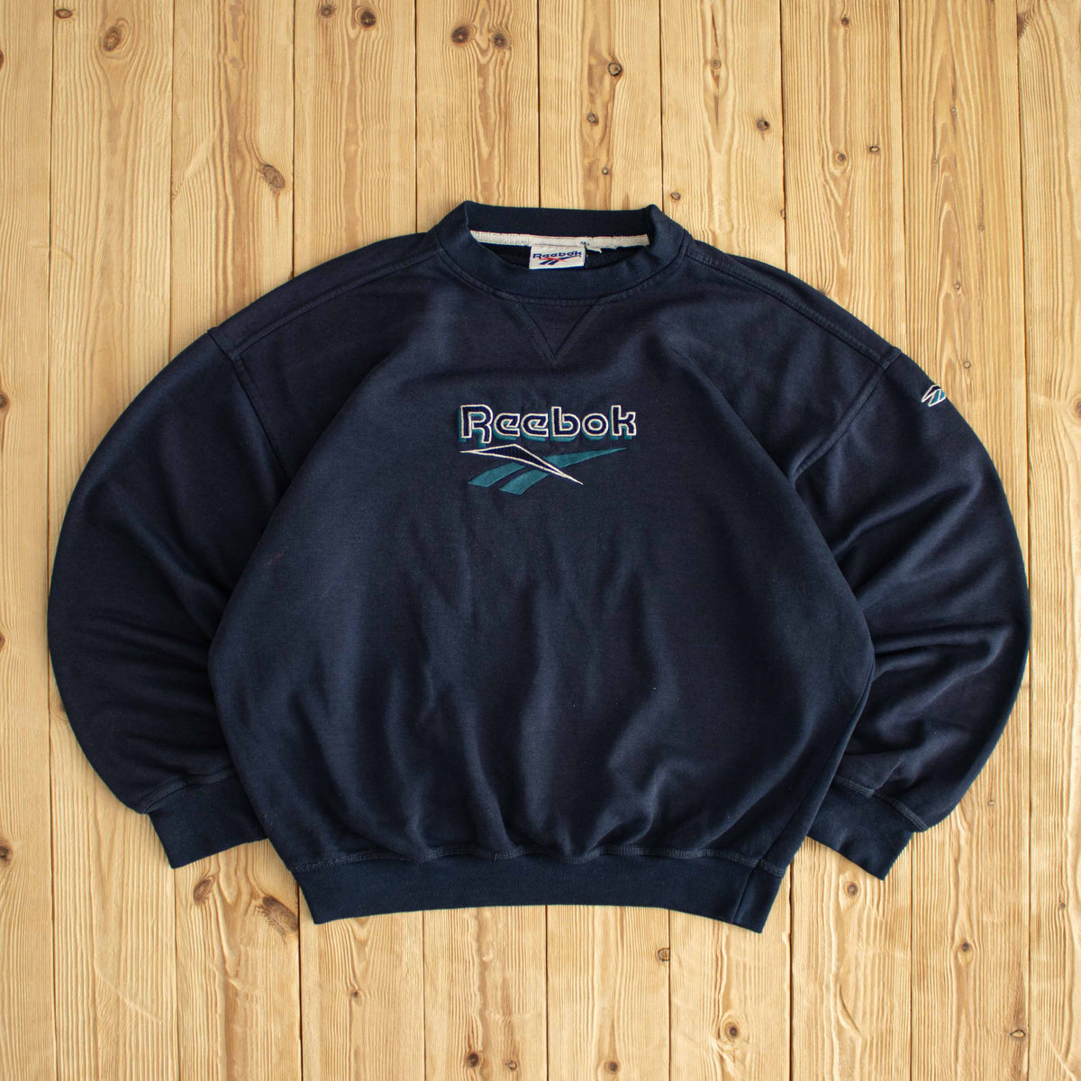 (M/L) Reebok Logo Vintage Embroidered Sweatshirt Blue