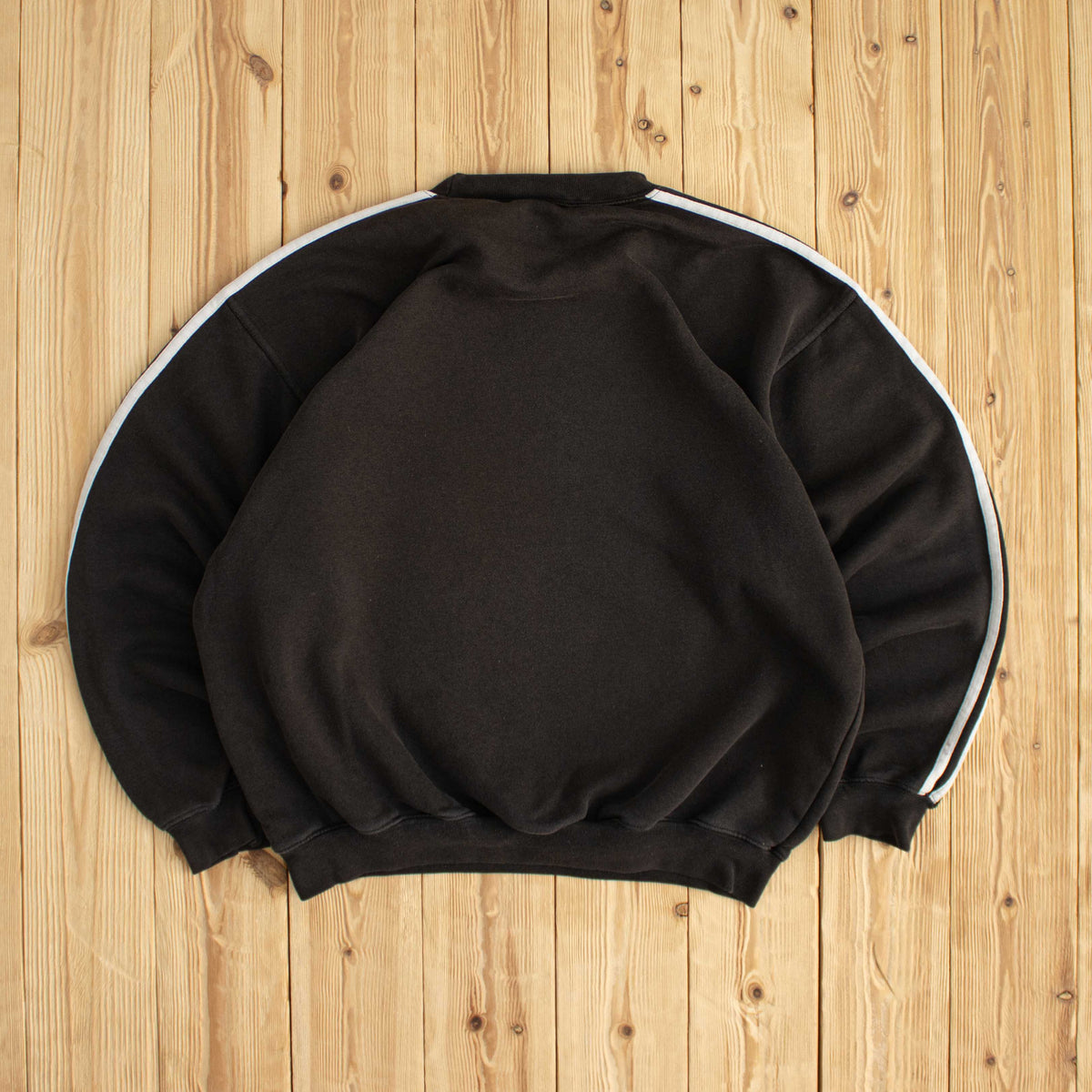 (M) Adidas Vintage Essential Embroidered Sweatshirt Black
