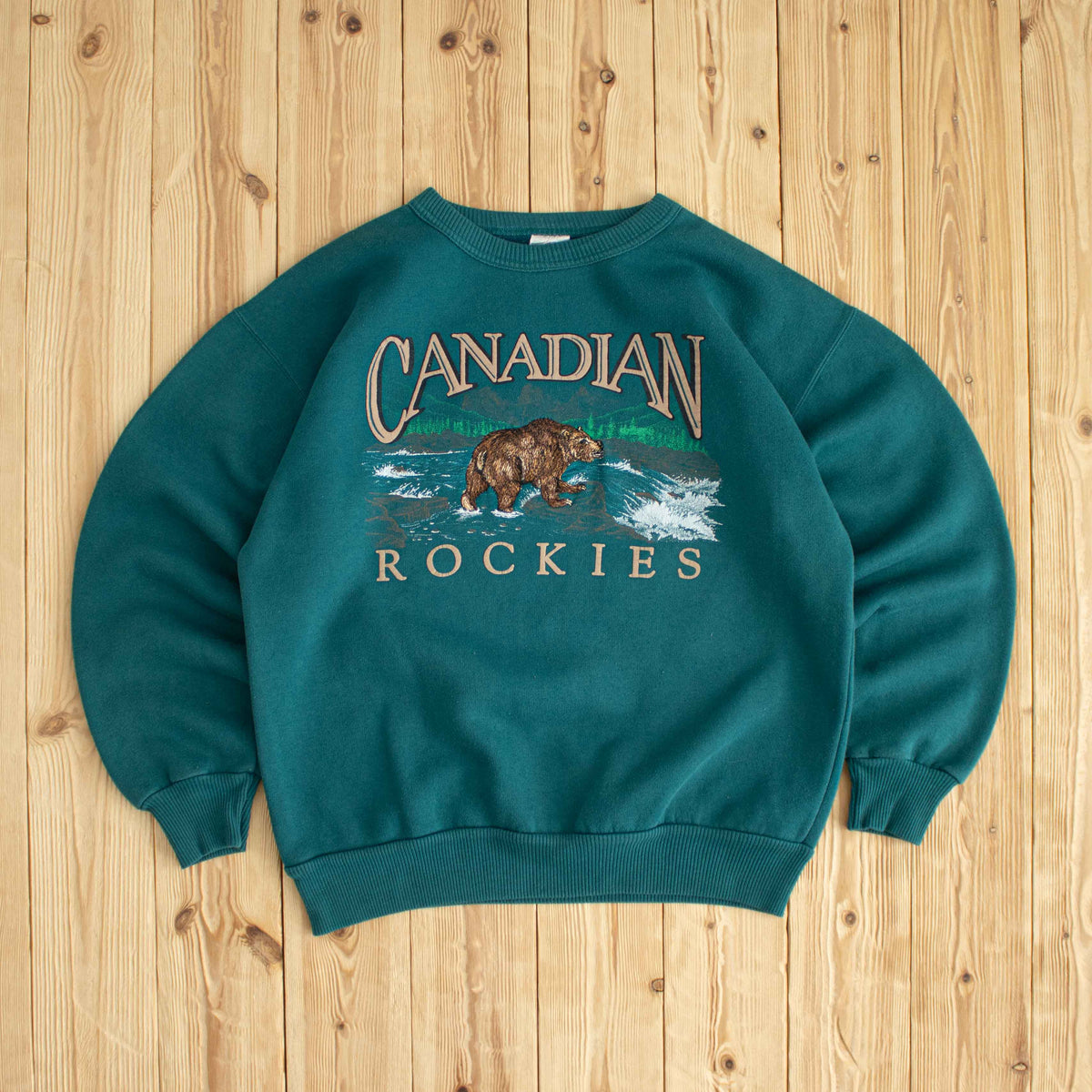 (M) Marshlands Canadian Rockies Vintage Embroidered Sweatshirt Blue