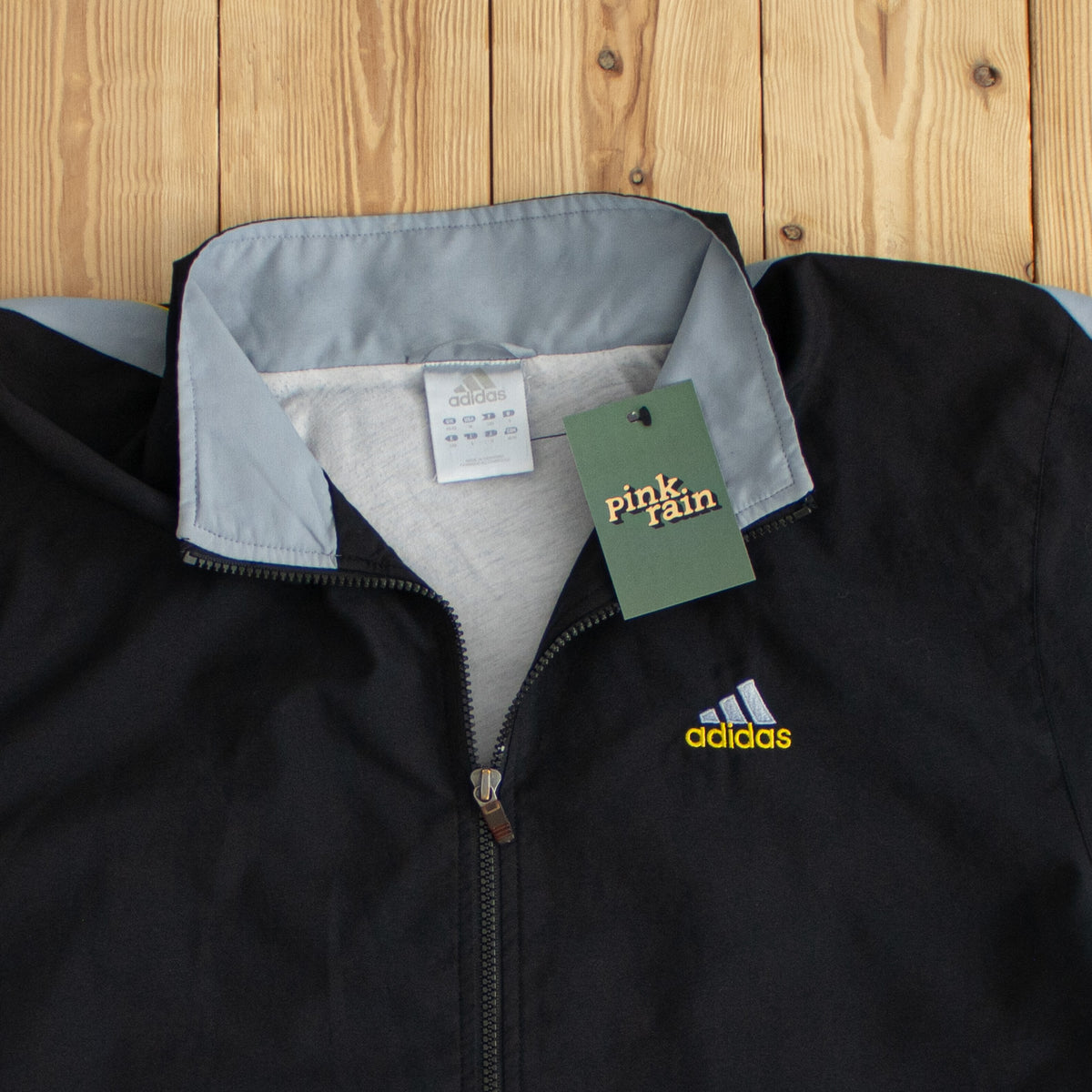 (L) Adidas Vintage Essential Embroidered Jacket Black