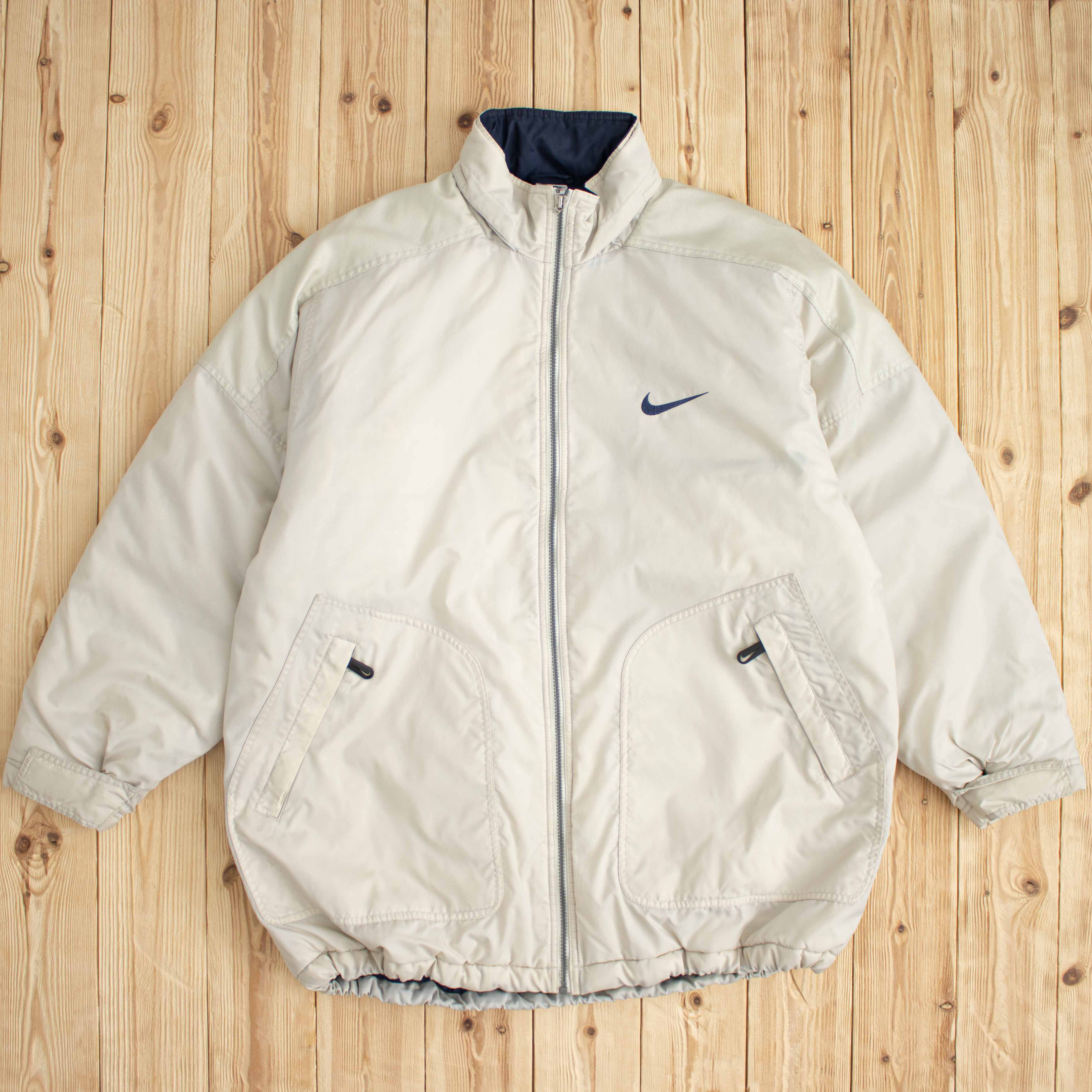 (XL) Vintage Nike Logo Embroidered Puffer Jacket