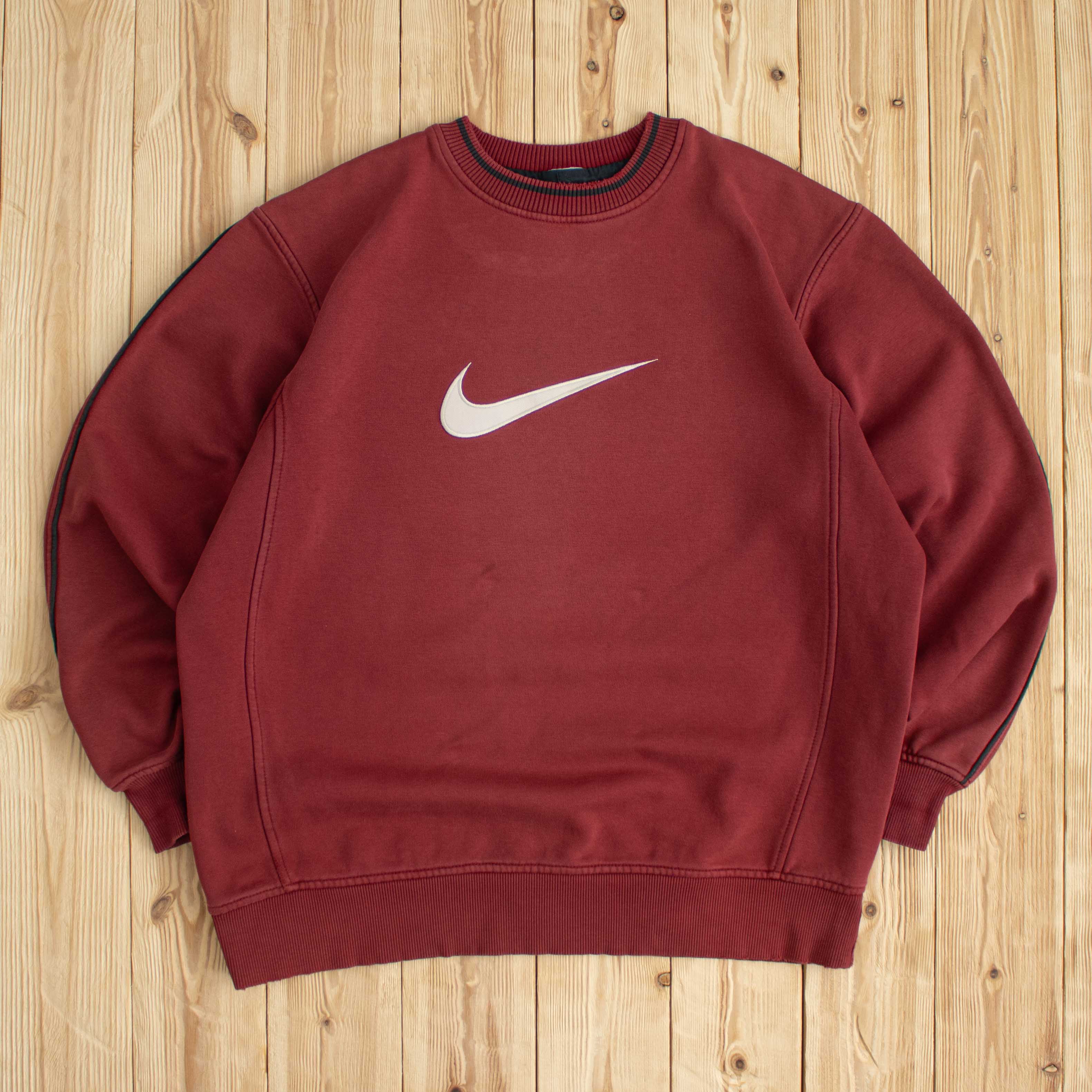 (L) Vintage Nike Swoosh Embroidered Sweatshirt