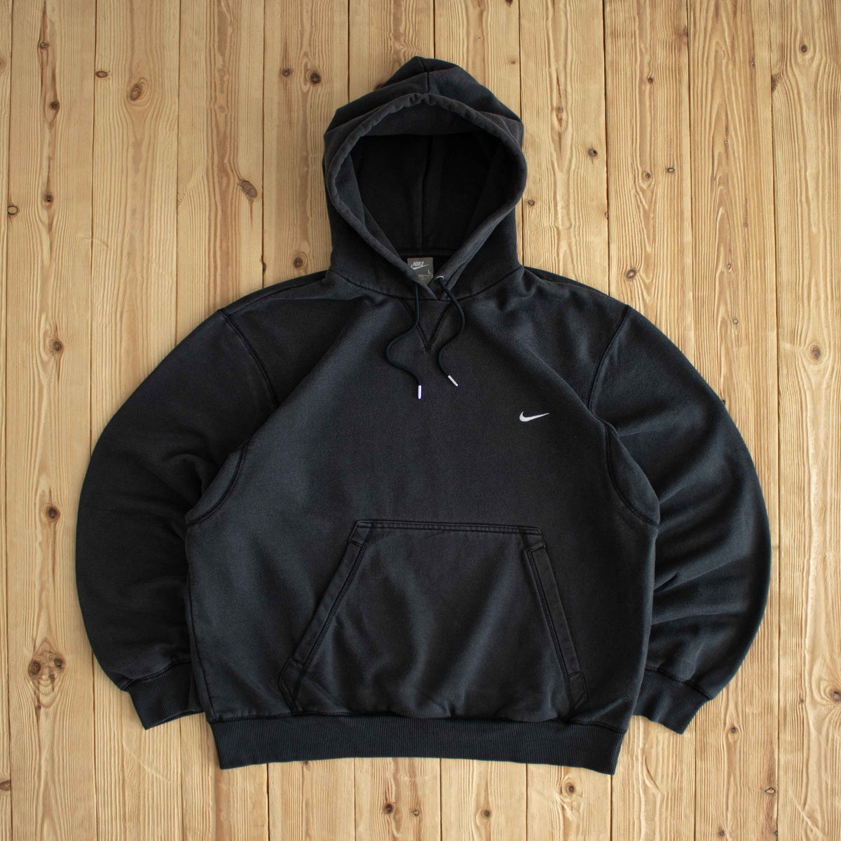 (M/L) Nike Vintage Essential Embroidered Hoodie Black