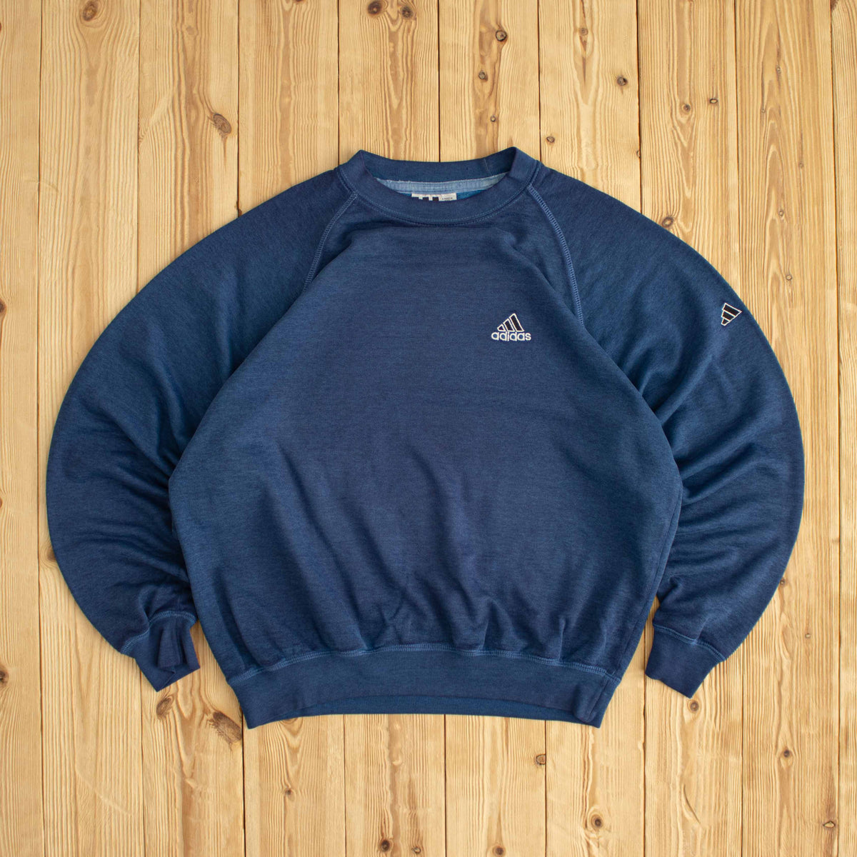 (M) Adidas Vintage Essential Embroidered Sweatshirt Blue