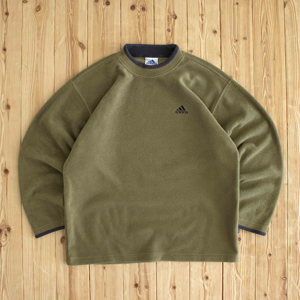 (L) Adidas Vintage Essential Embroidered Fleece Sweatshirt Khaki