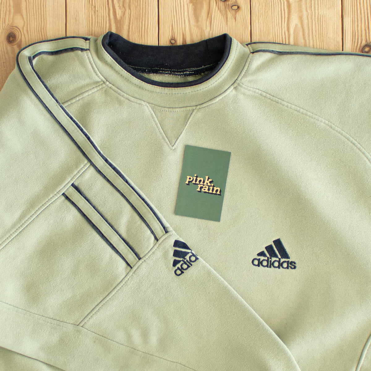 (M) Adidas Vintage Essential Embroidered Sweatshirt Green