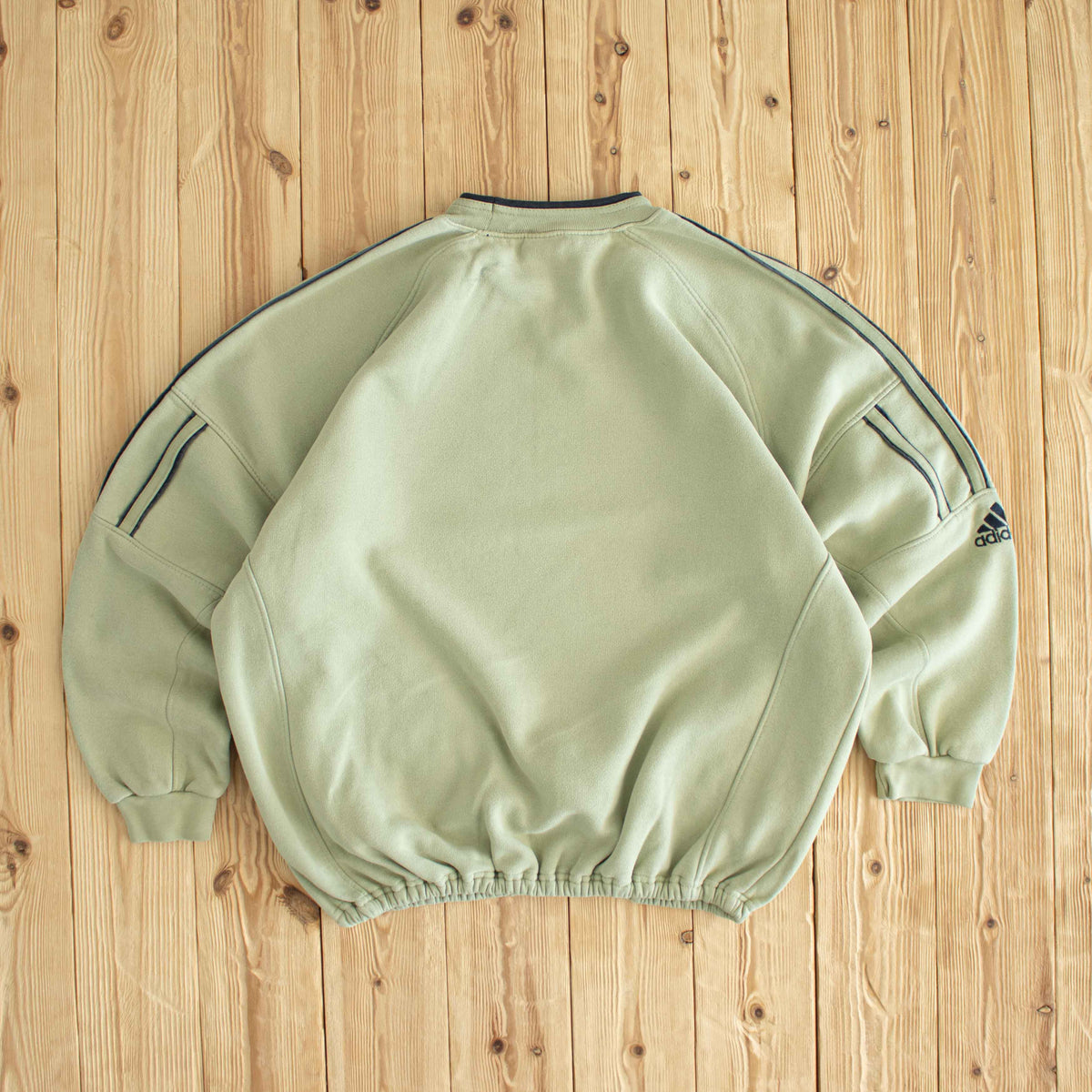 (M) Adidas Vintage Essential Embroidered Sweatshirt Green