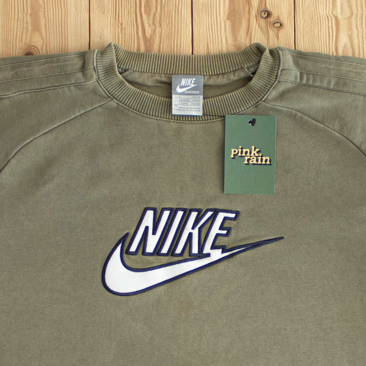 (M) Nike Logo Vintage Embroidered Sweatshirt Khaki Green