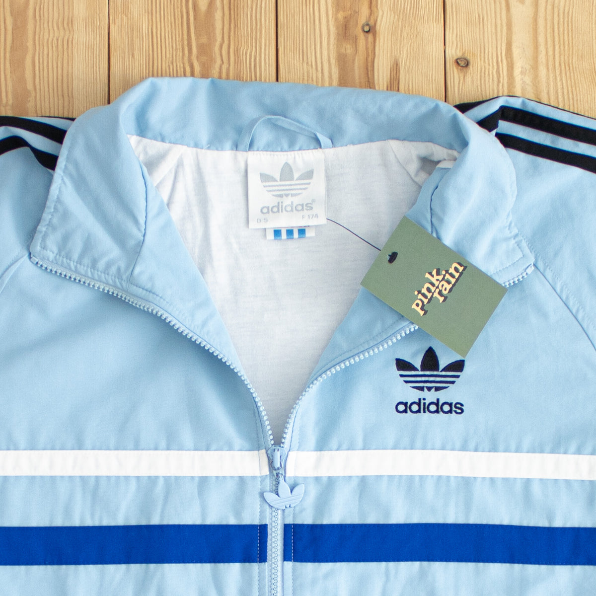 (L) Adidas Vintage Embroidered Jacket Blue