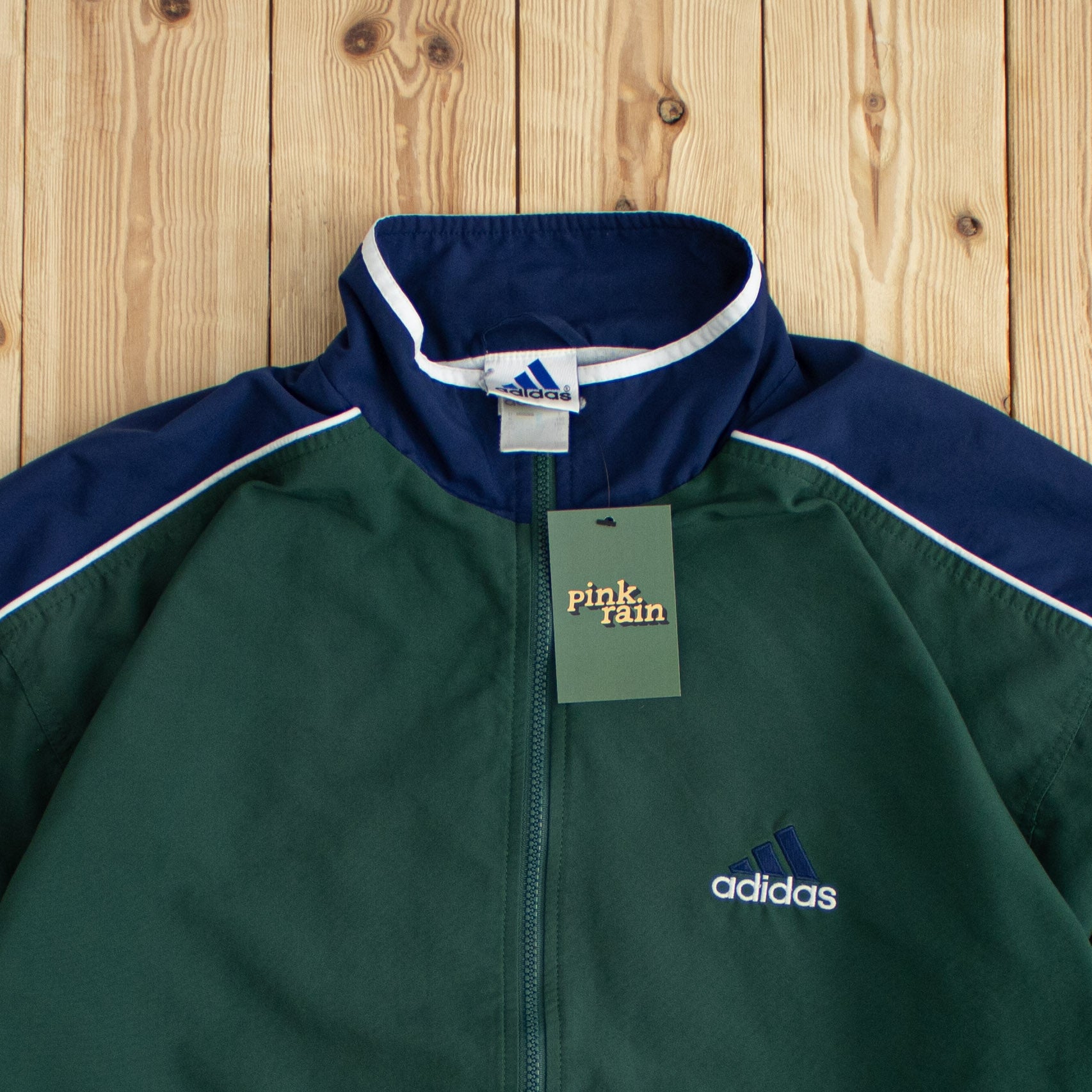 (M) Vintage Adidas Essential Embroidered Jacket