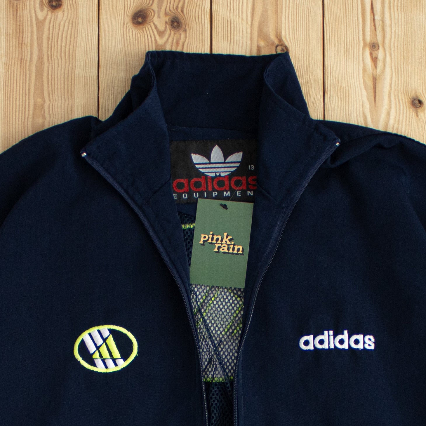 (L) Vintage Adidas Embroidered Jacket