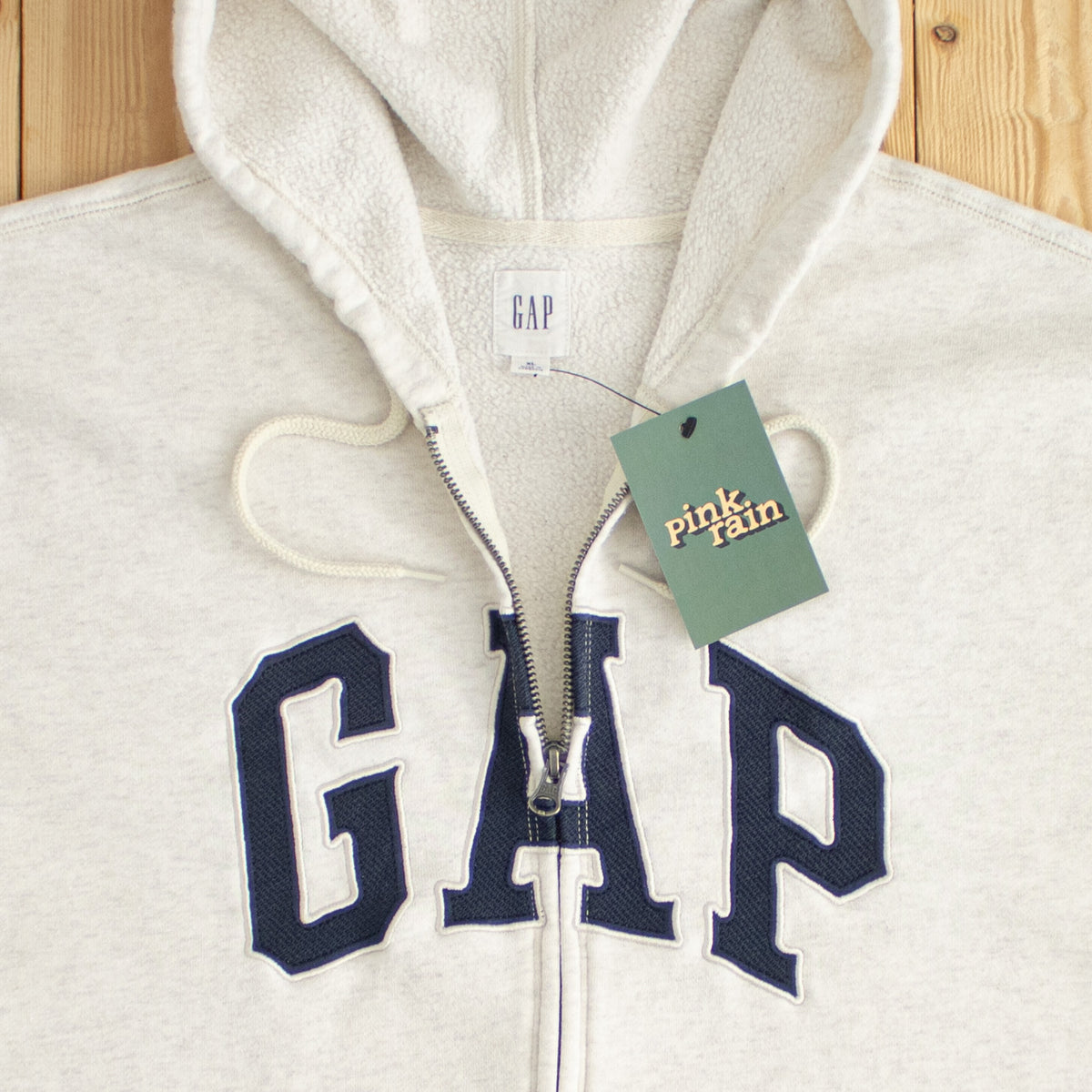 (L) GAP Vintage Embroidered Full-Zip Hoodie Beige