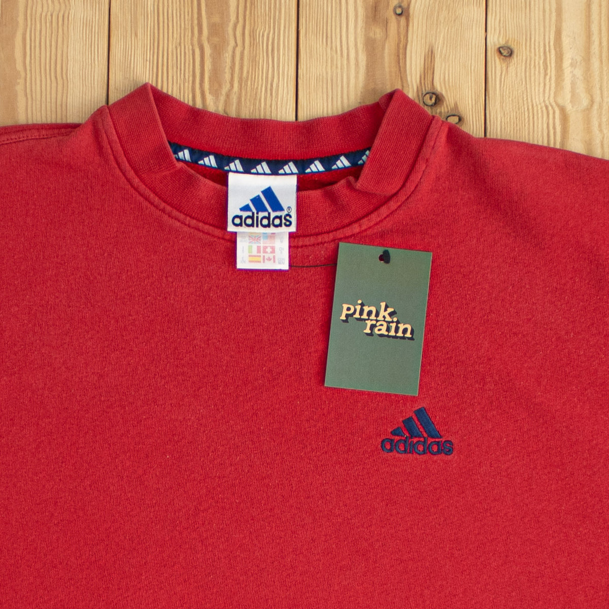 (M) Adidas Vintage Essential Embroidered Sweatshirt Red