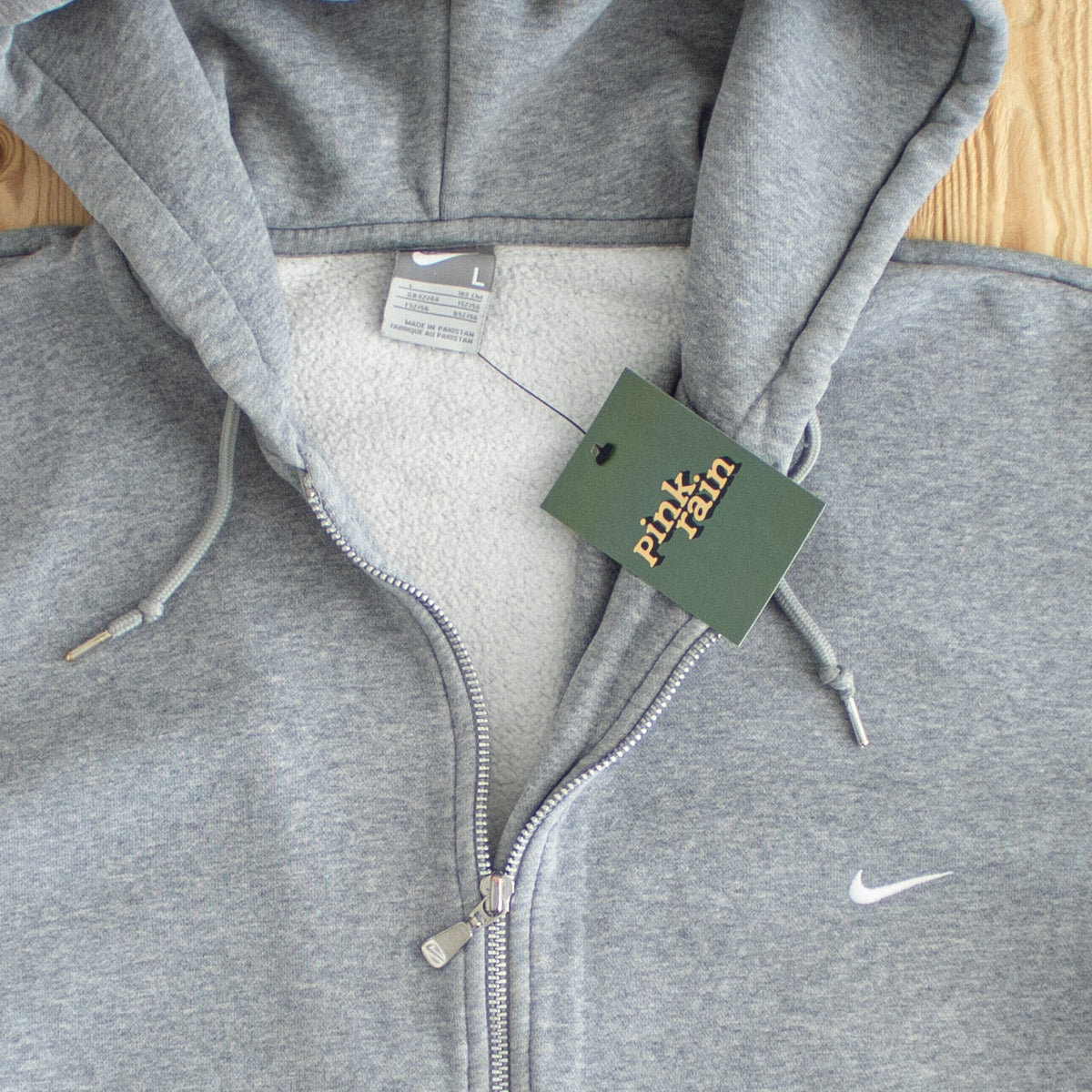 (M) Nike Vintage Essential Embroidered Full-Zip Hoodie Gray