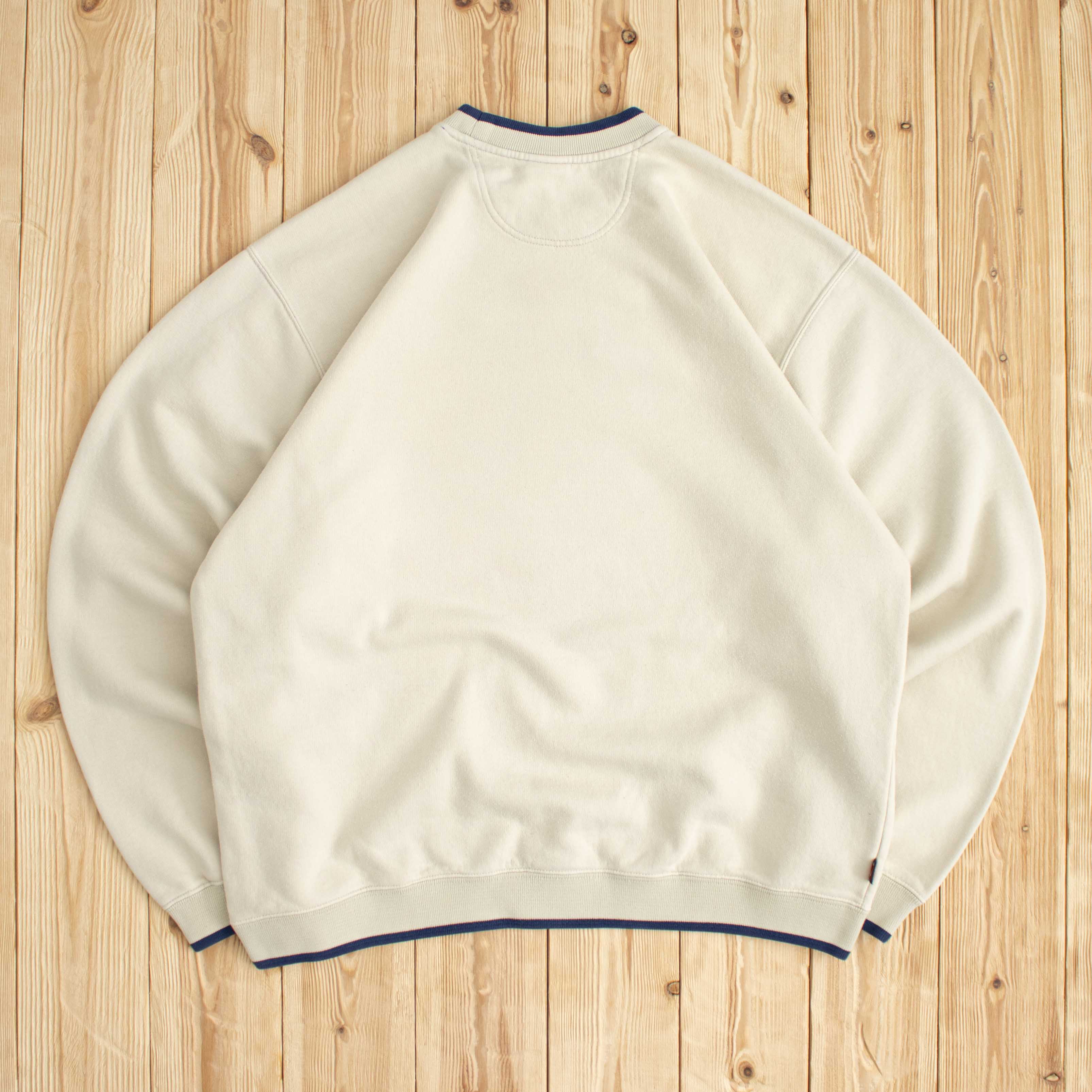 (L) Vintage Nike Swoosh Embroidered Sweatshirt