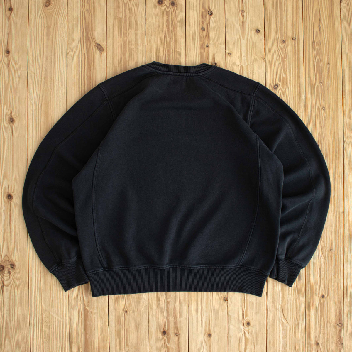 (M) Nike Swoosh Vintage Embroidered Sweatshirt Black