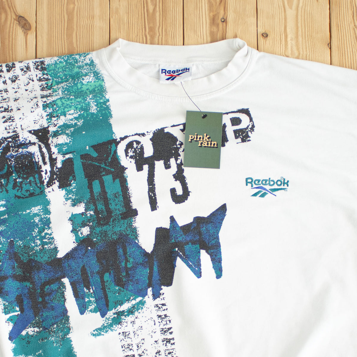 (L/XL) Reebok Vintage Embroidered Light Sweatshirt White