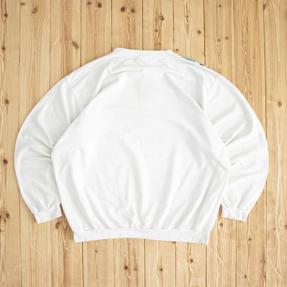 (L/XL) Reebok Vintage Embroidered Light Sweatshirt White