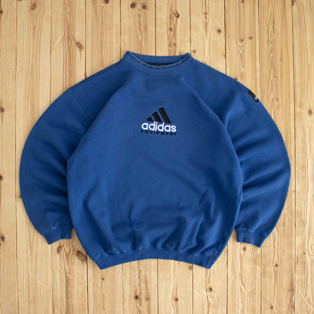 (M) Adidas Equipment Vintage Embroidered Sweatshirt Blue