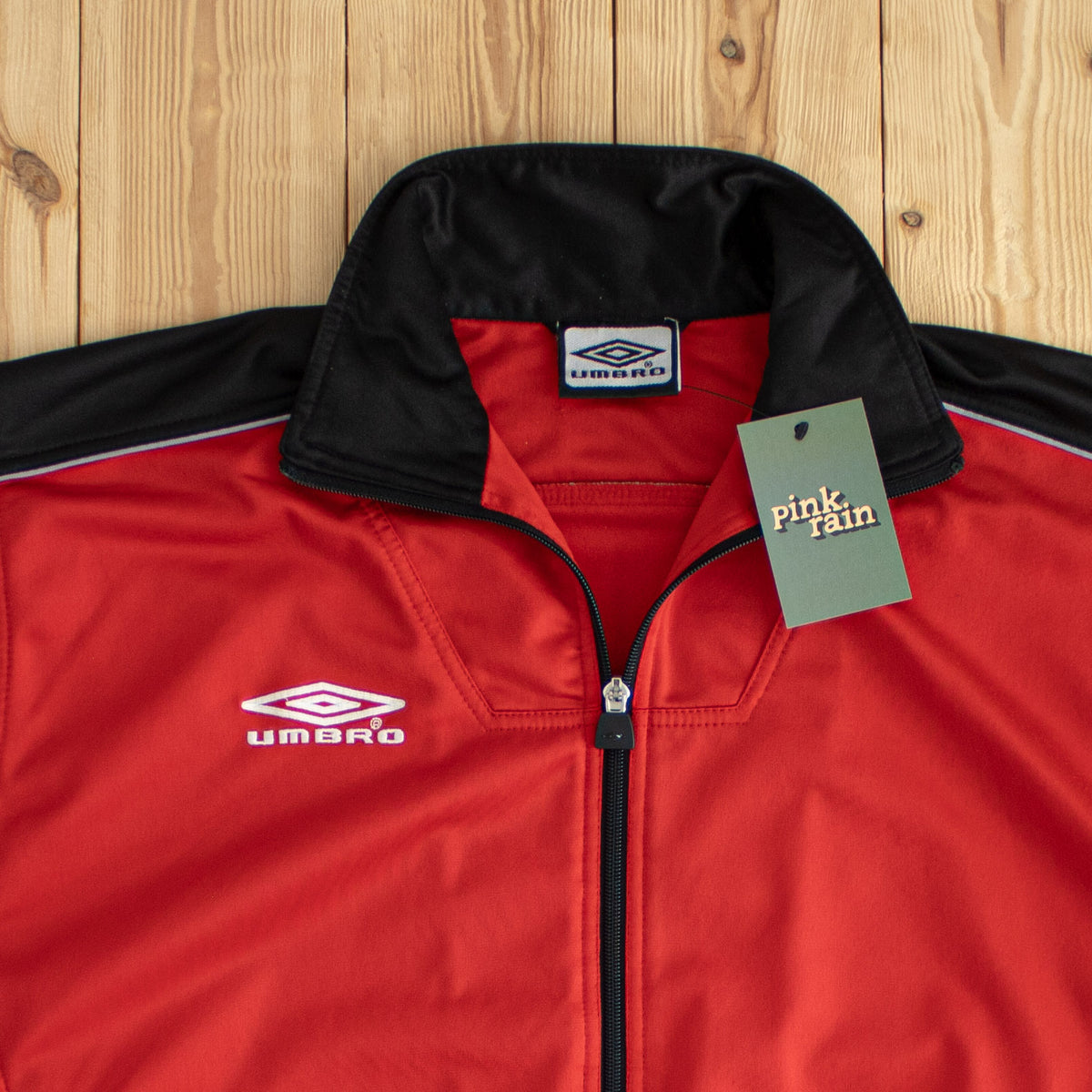 (M) Umbro Vintage Embroidered Full-Zip Sweatshirt Red