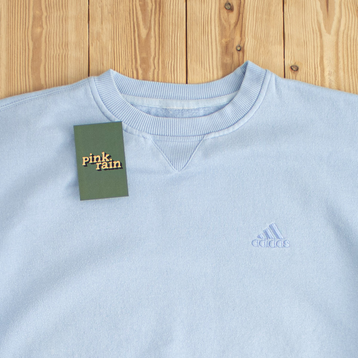 (M/L) Adidas Vintage Essential Embroidered Sweatshirt Blue